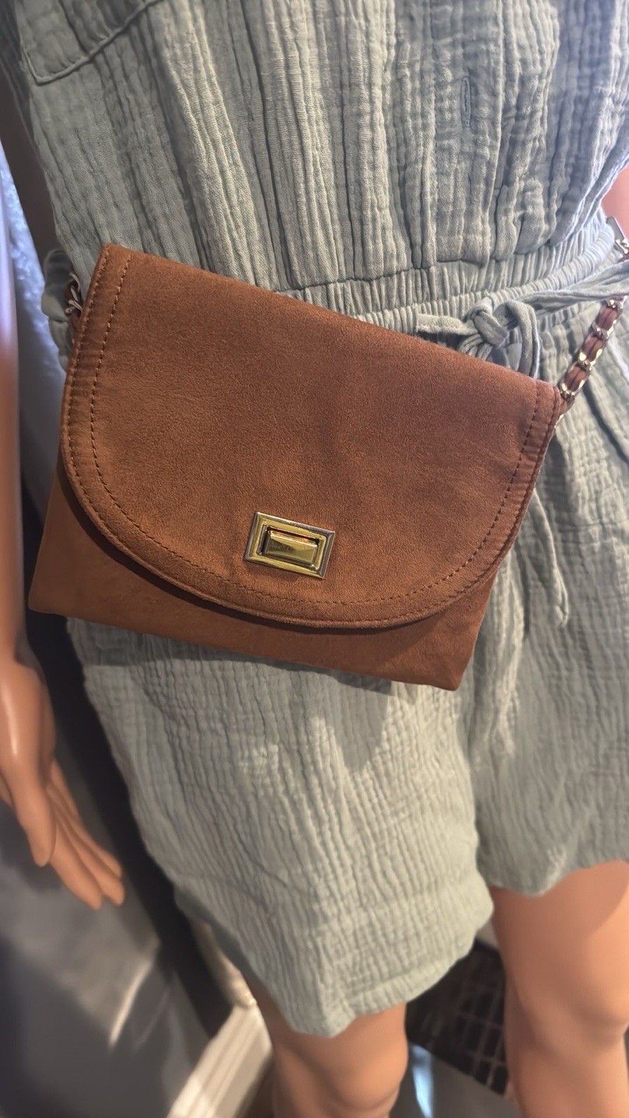 Forever 21 brown belt bag
