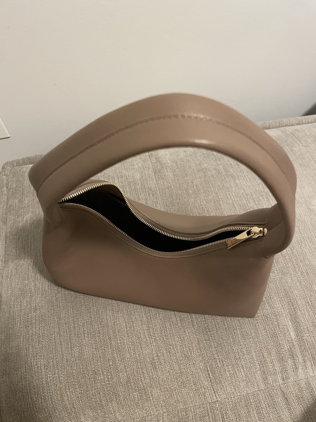 AUTH Mansur Gavriel Candy Baguette In Anise