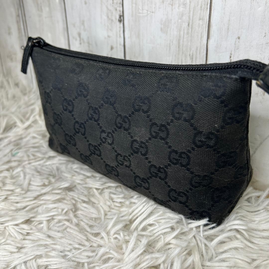 GUCCI GG Canvas Leather Pouch Black Women Auth 4.33 x 8.07 x 2.36inch