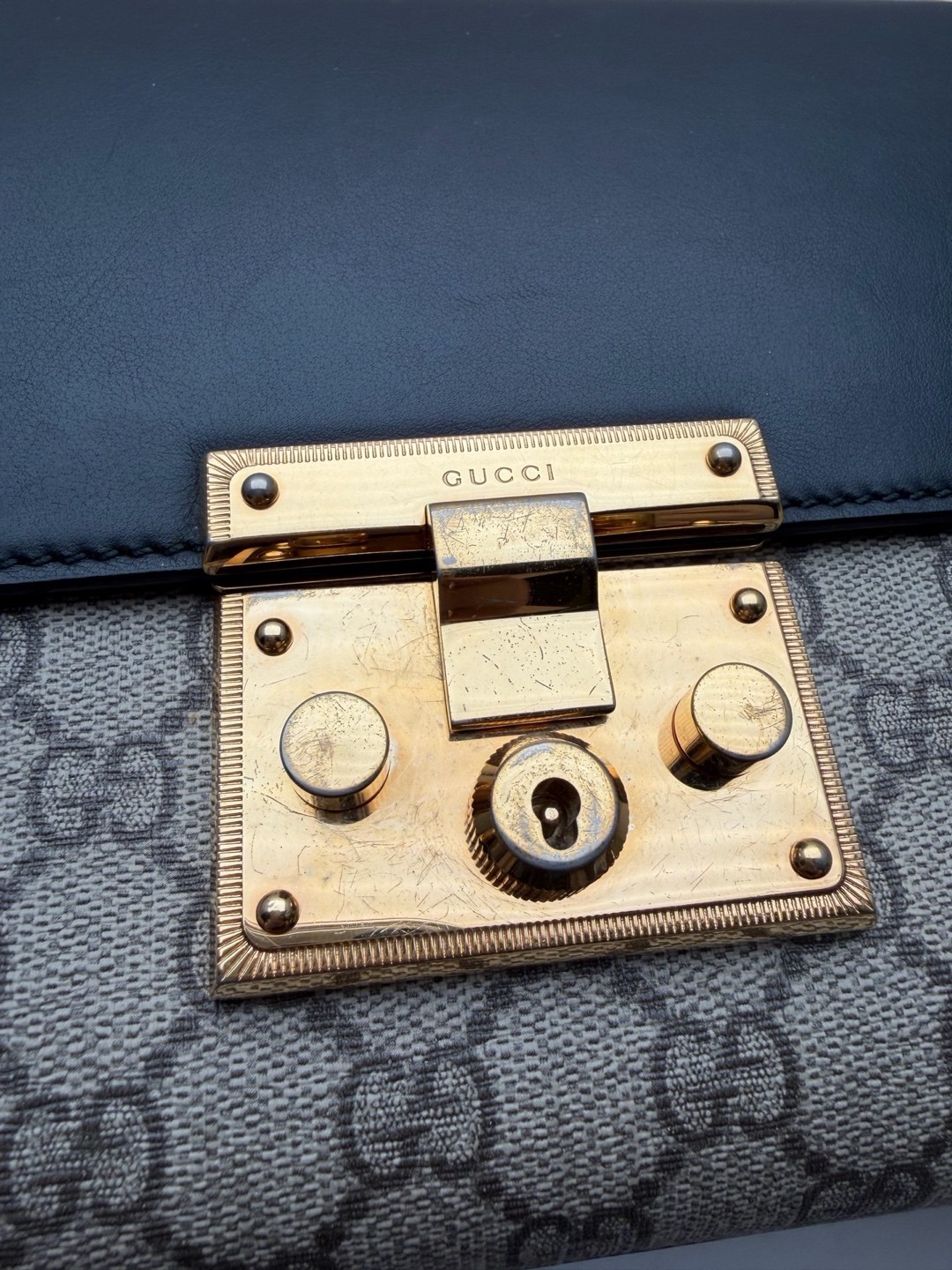 Gucci Padlock Medium Beige/Black/Brown GG Canvas Calfskin Shoulder & Crossbody B