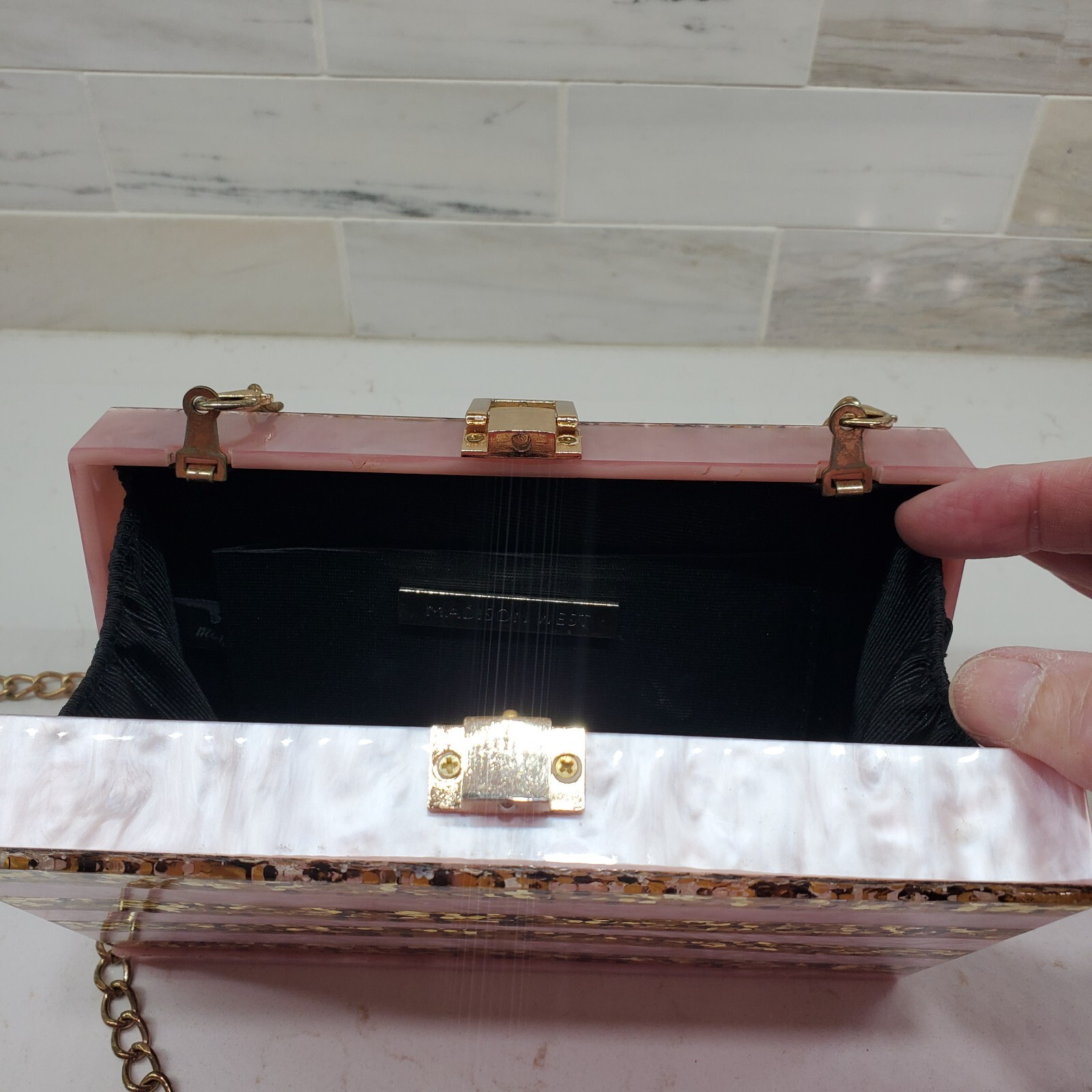 Madison West Pink Marbled & Gold Glitter Acrylic Clutch w In or Out Gold Chain
