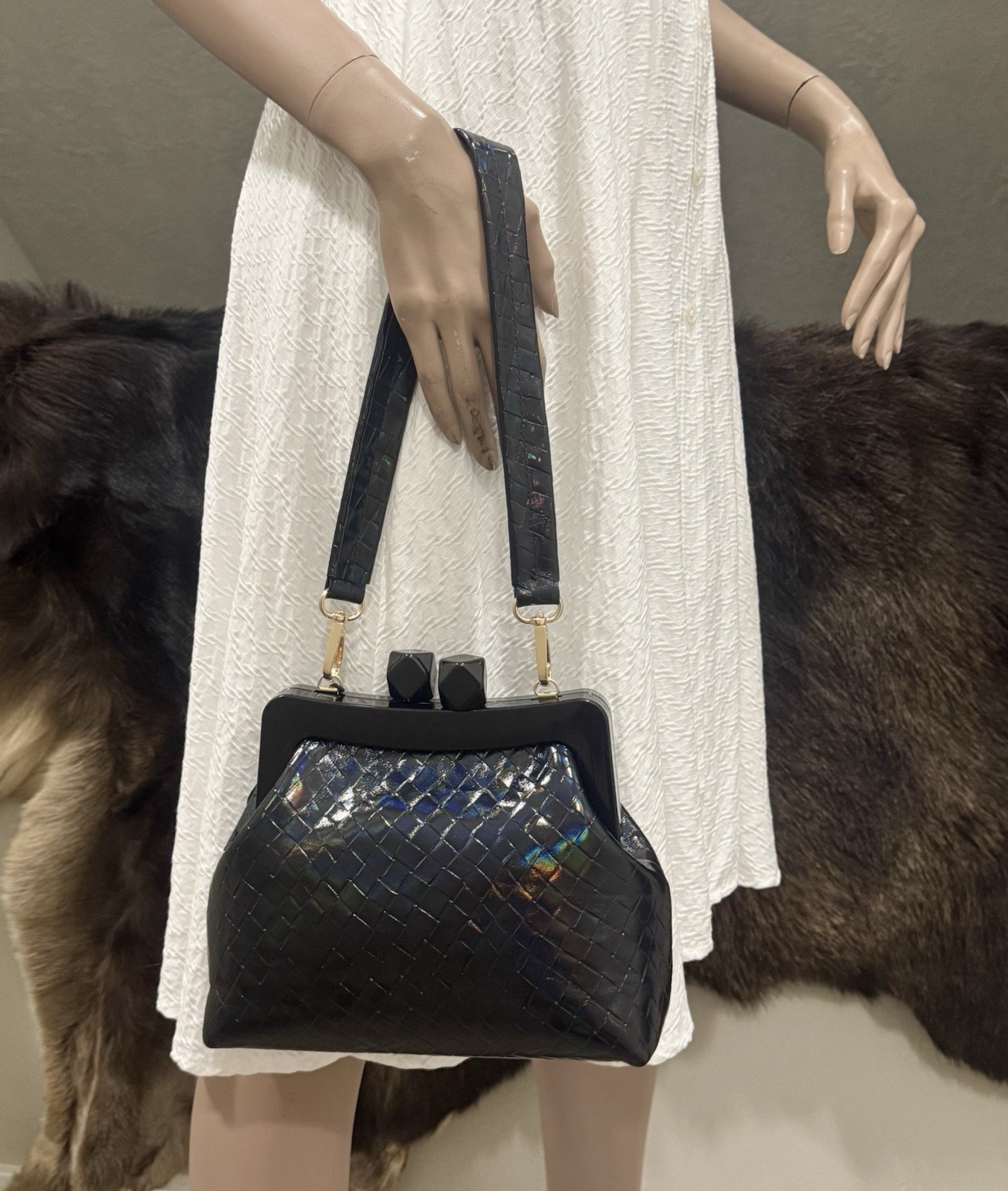 Iridescent Embossed Leather Handmade Candy” Kisslock Acrylic Frame Clutch Bag