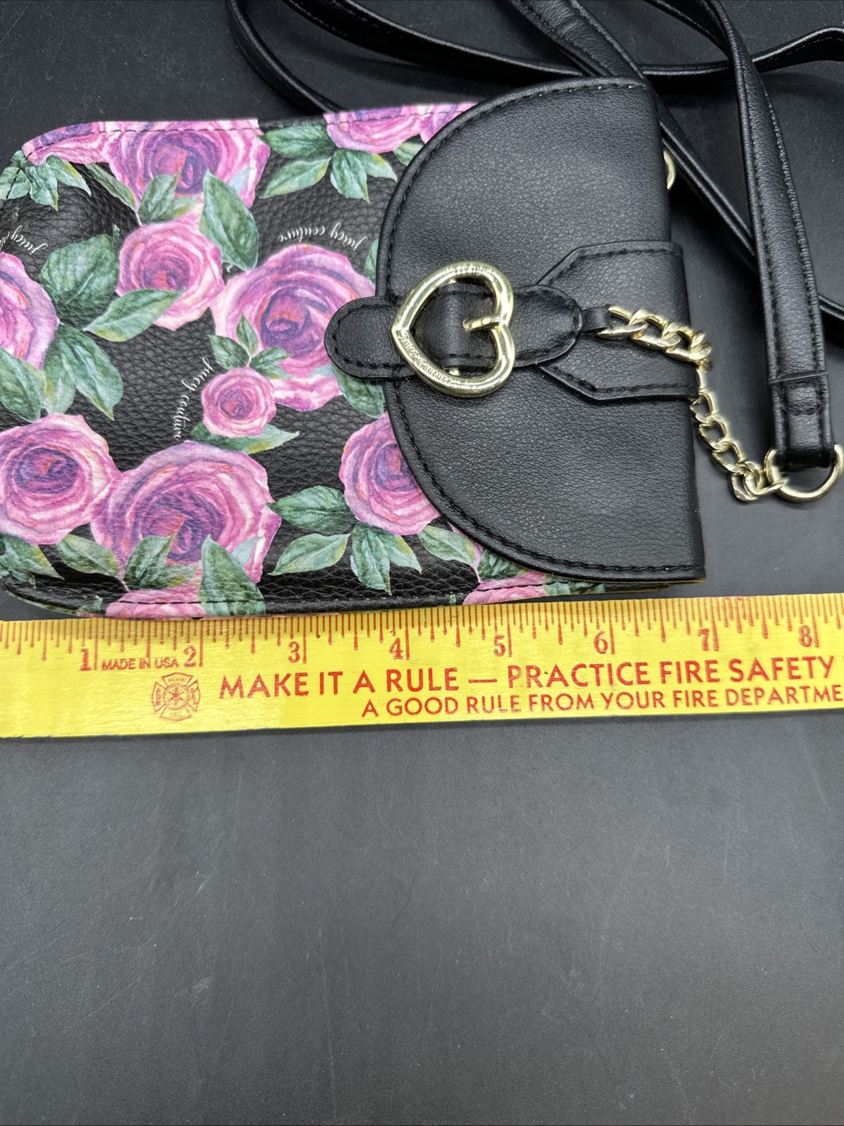 JUICY COUTURE MINI CROSSBODY PURSE PHONE ID HEART FLORAL 5″ X 7″ BLACK PINK
