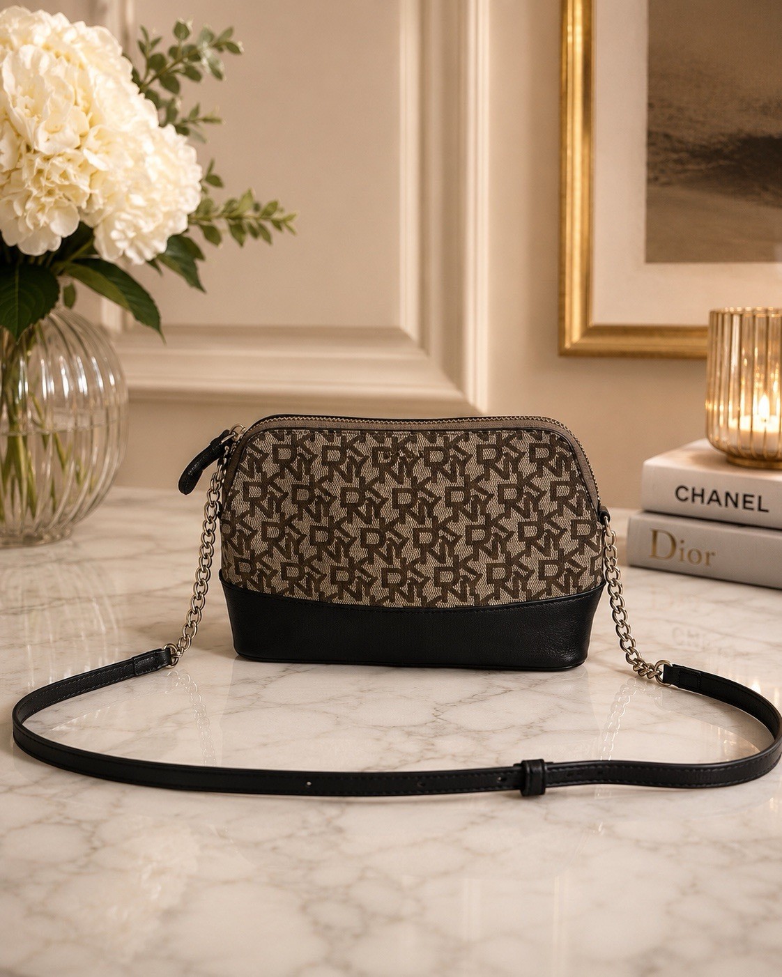 DKNY LOGO BRYANT DOME SMALL CROSSBODY SHOULDER BAG