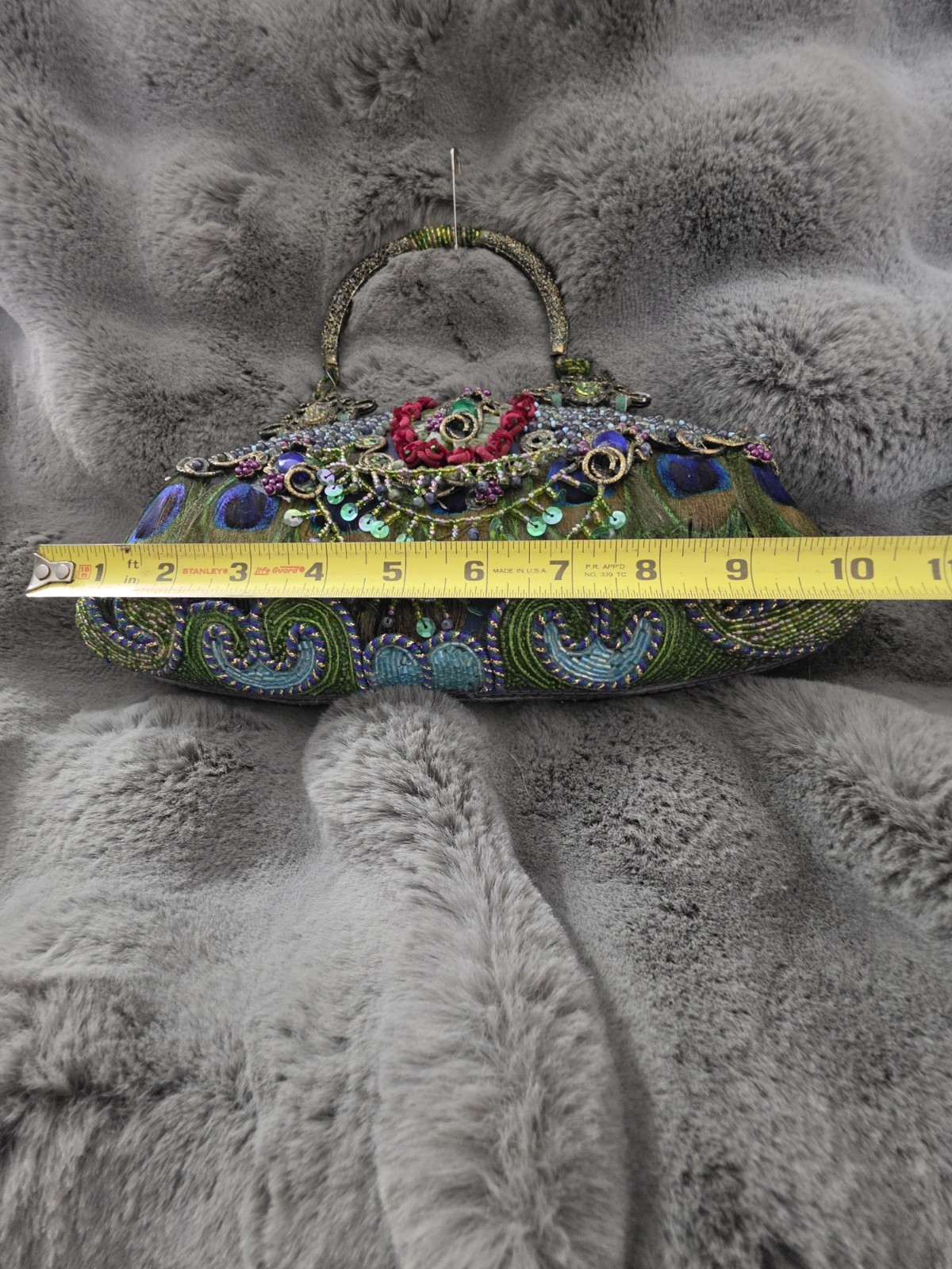Mary Frances Show Off Peacock Feather Beaded Jeweled Hard Shell Purse Vintage