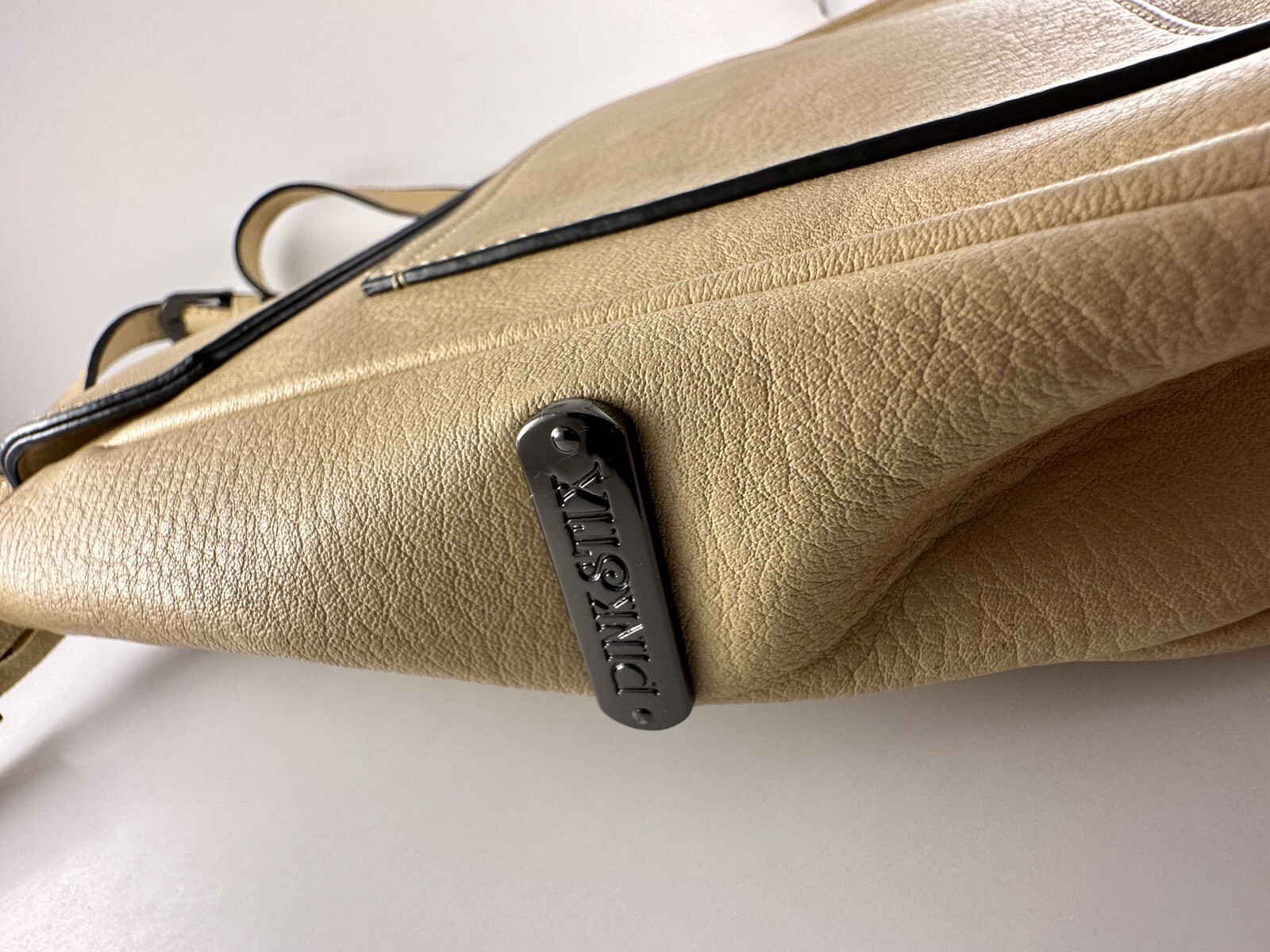 Women’s Pinkstix Purse – Tan Vegan Leather