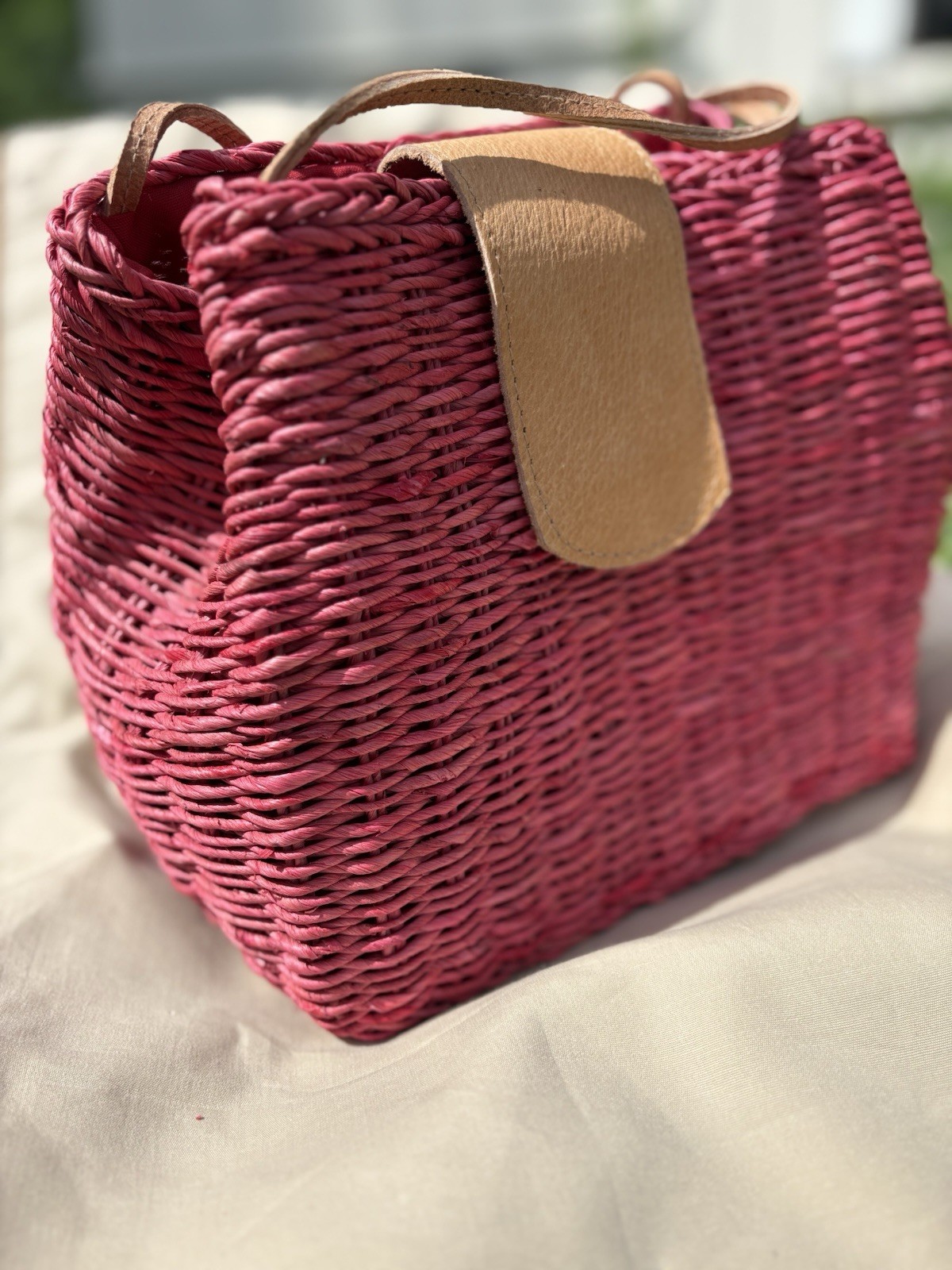 Pink Wicker Women’s Purse, Beige Leather Like Strap, Red Lined, Magnetic Close