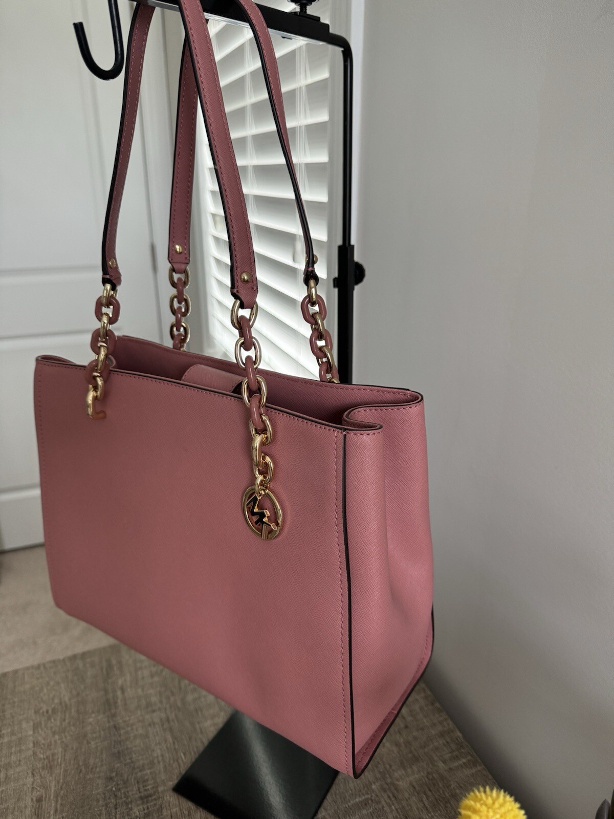 NWT Michael Kors MK Sofia Chain Large Tote Shoulder bag Leather Dusty Rose $398