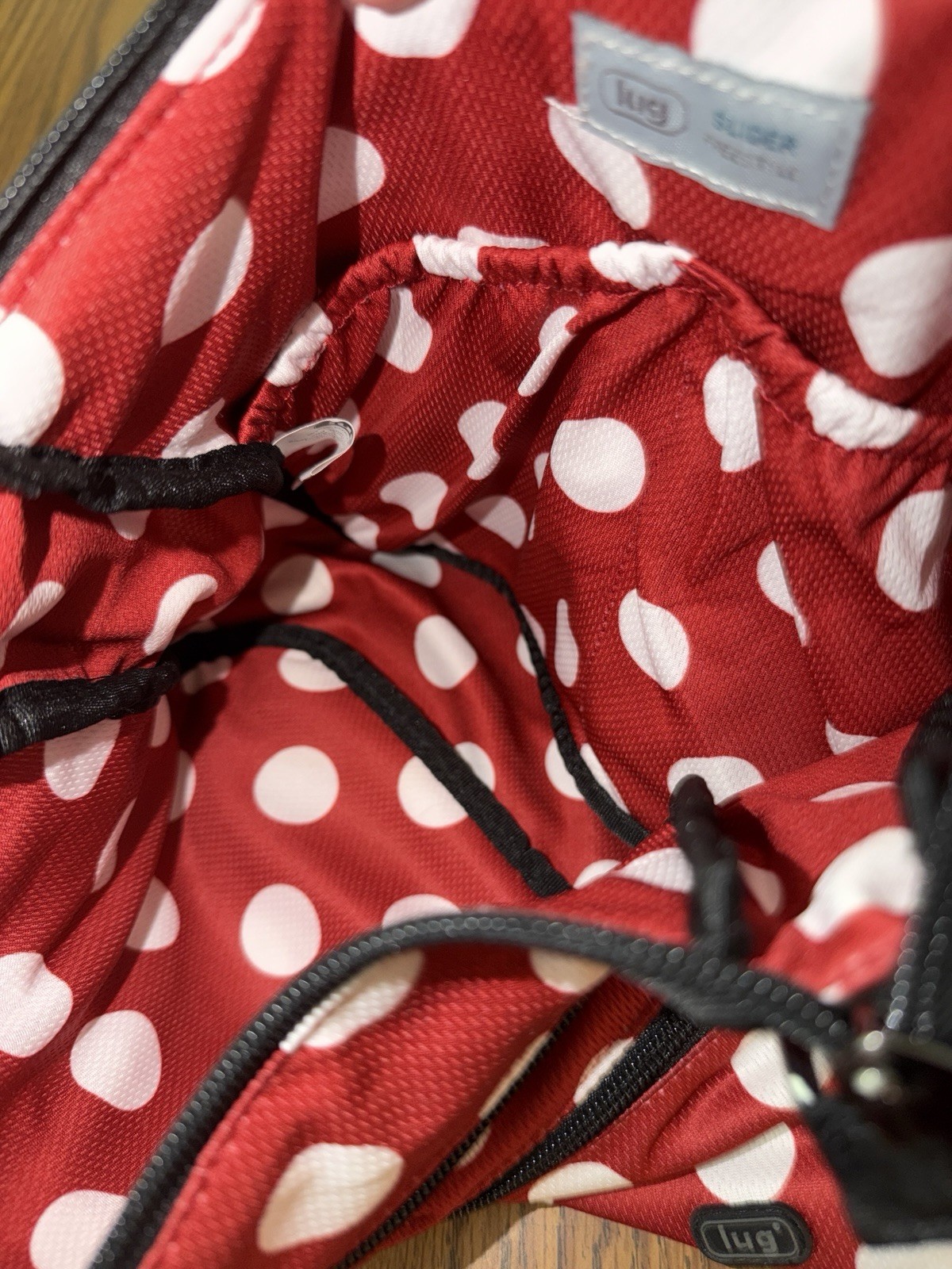 EUC Lug Freestyle Slider Organizer Bag Red & White Polka Dot – No shoulder strap