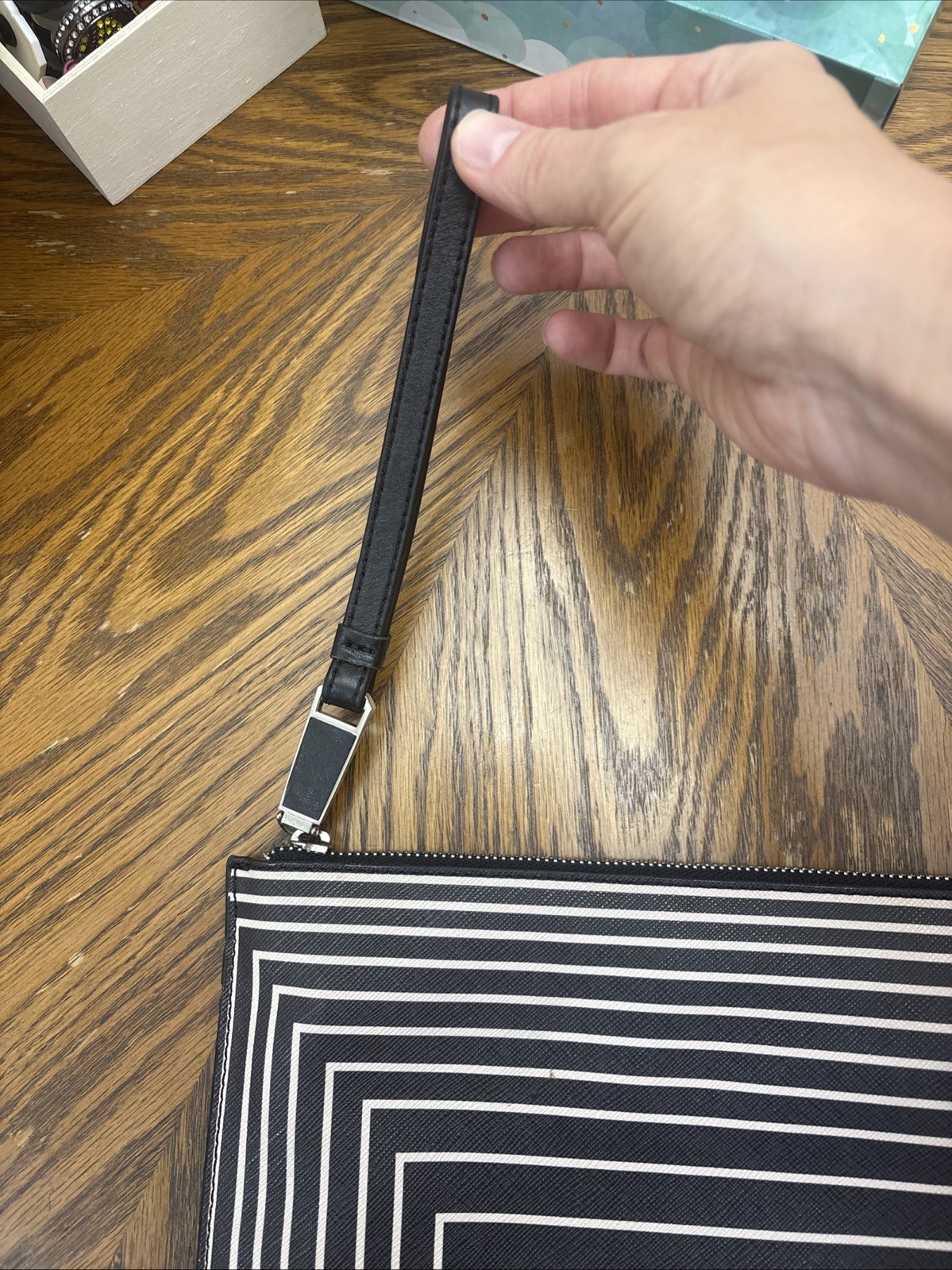 RAFE CELIA CLUTCH BAG BLACK/WHITE 8.5in#12in