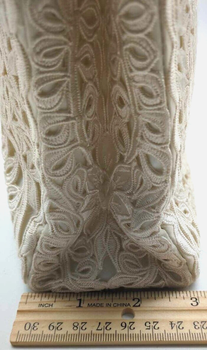 1980s Floral Design Overlay Lace Clutch Bag Evening Or Wedding 10″ x 8″ x 3″