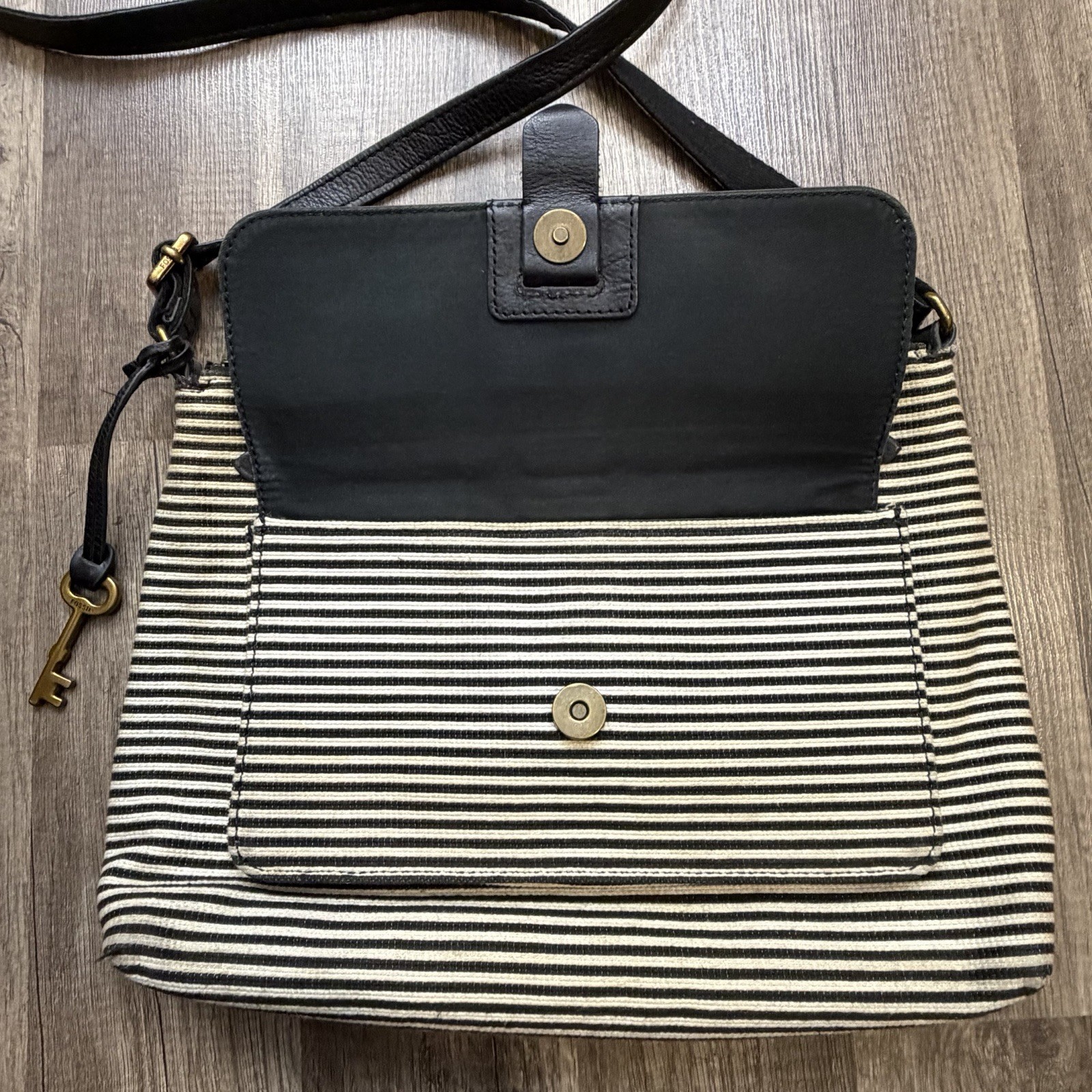 Fossil Striped Fabric & Leather Crossbody Bag Brown Black Key Charm