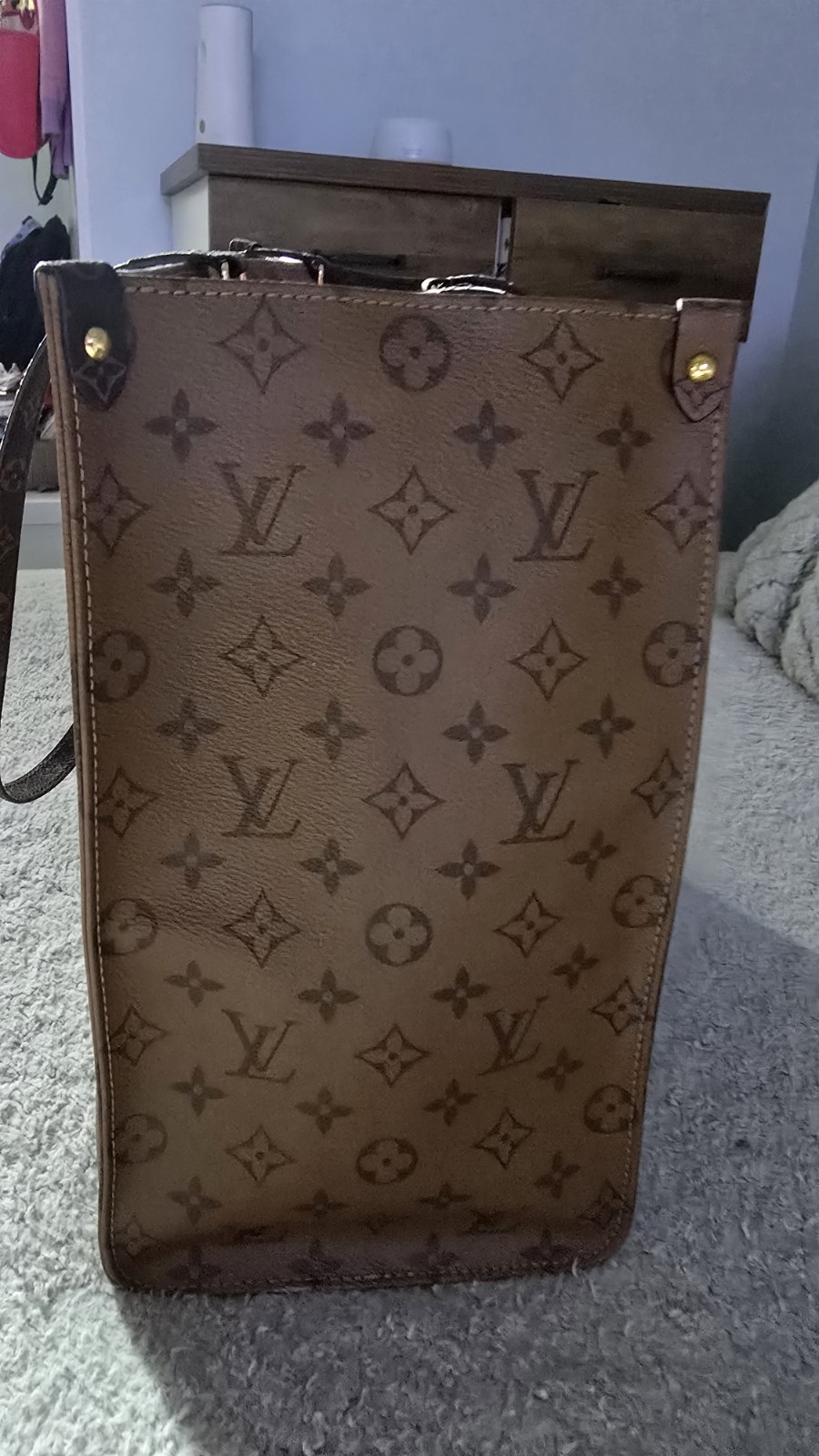 Louis Vuitton Monogram Tote Bag Brown w/ Red Lining Gold Hardware Inner Pockets