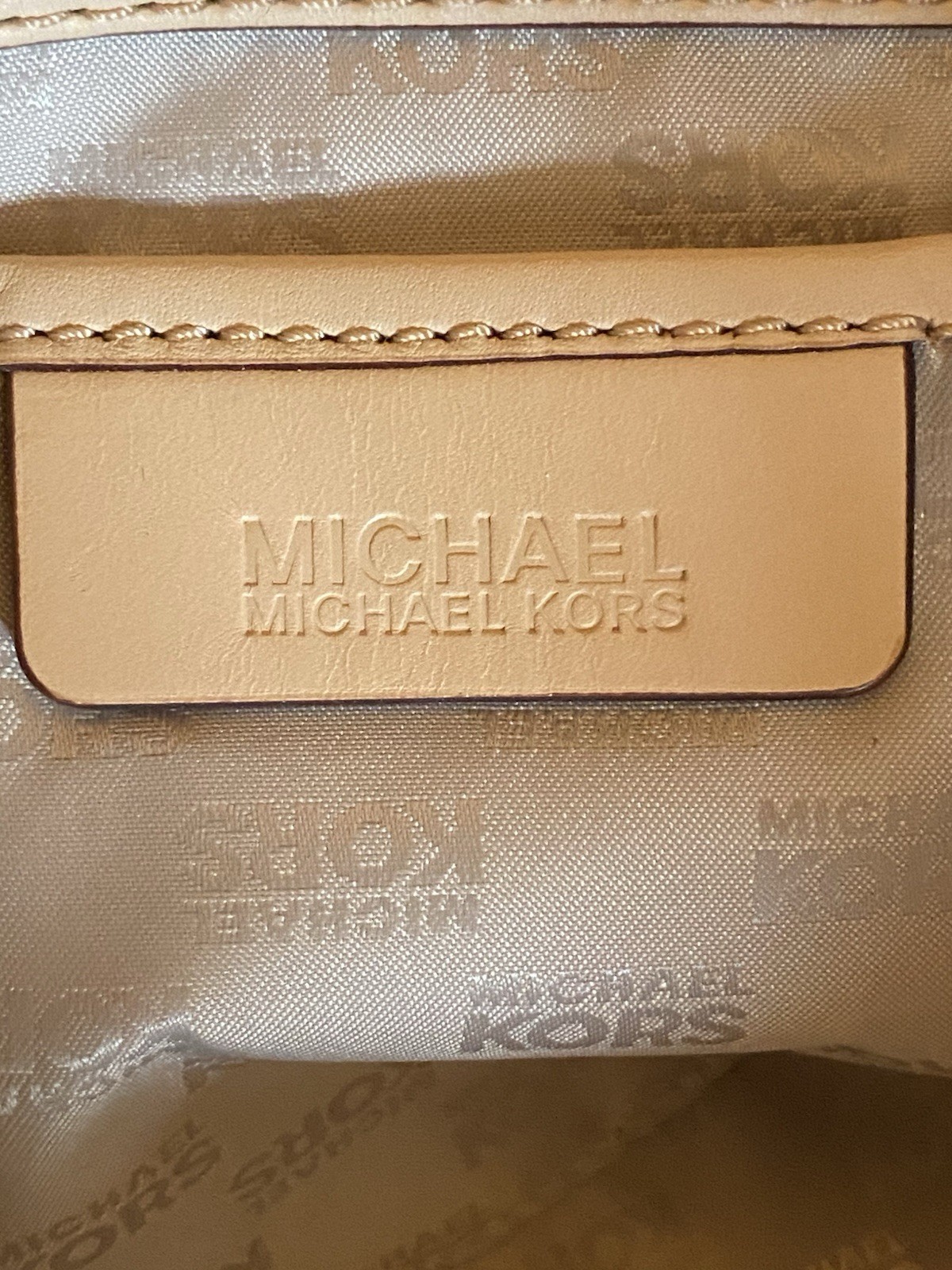 MICHAEL KORS Jet Set Marigold Soft Pebble Leather Shoulder Tote Bag Purse