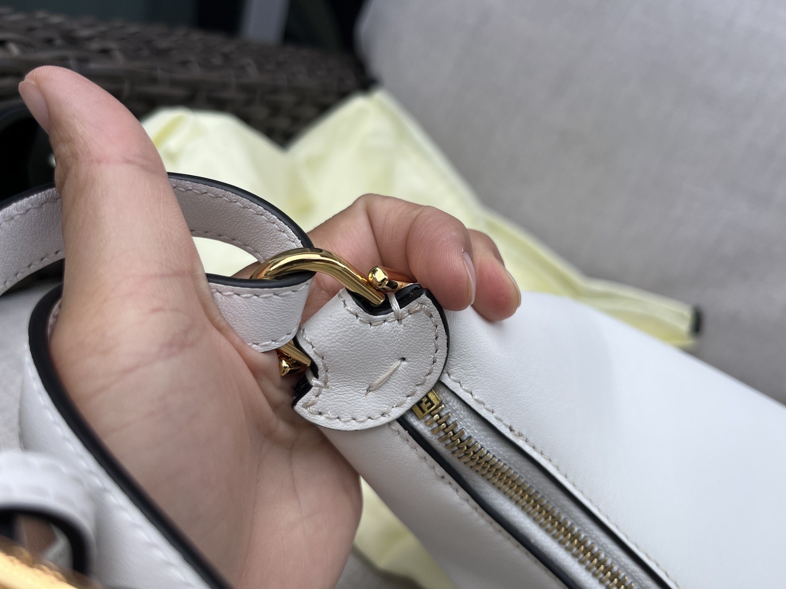Fendi Fendigraphy White Shoulder Bag in Calf Leather Small Matte Neutral White