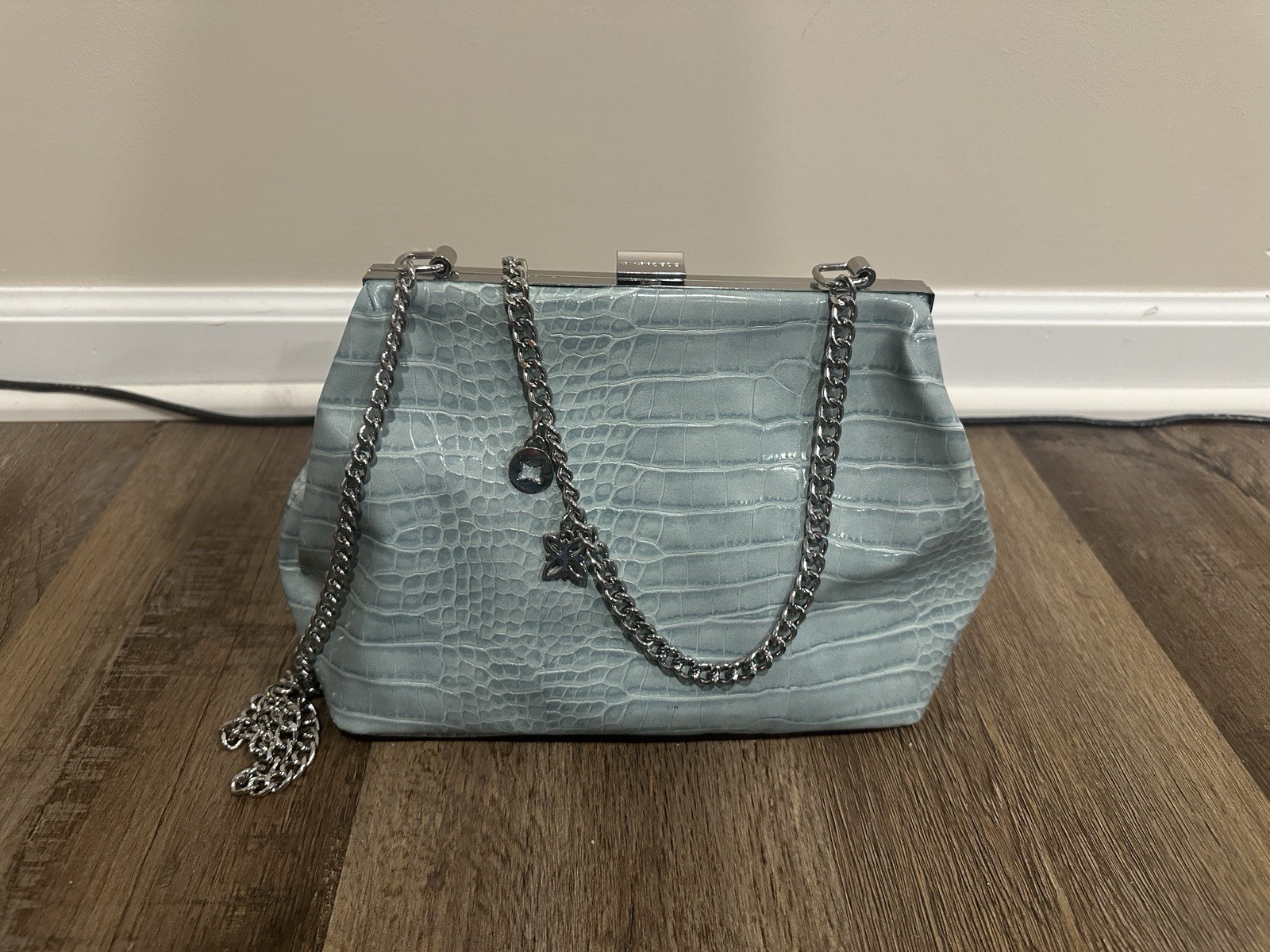 BCBGeneration Light Blue Shoulder Bag Crocodile Embossed Chain Strap Silver Har…