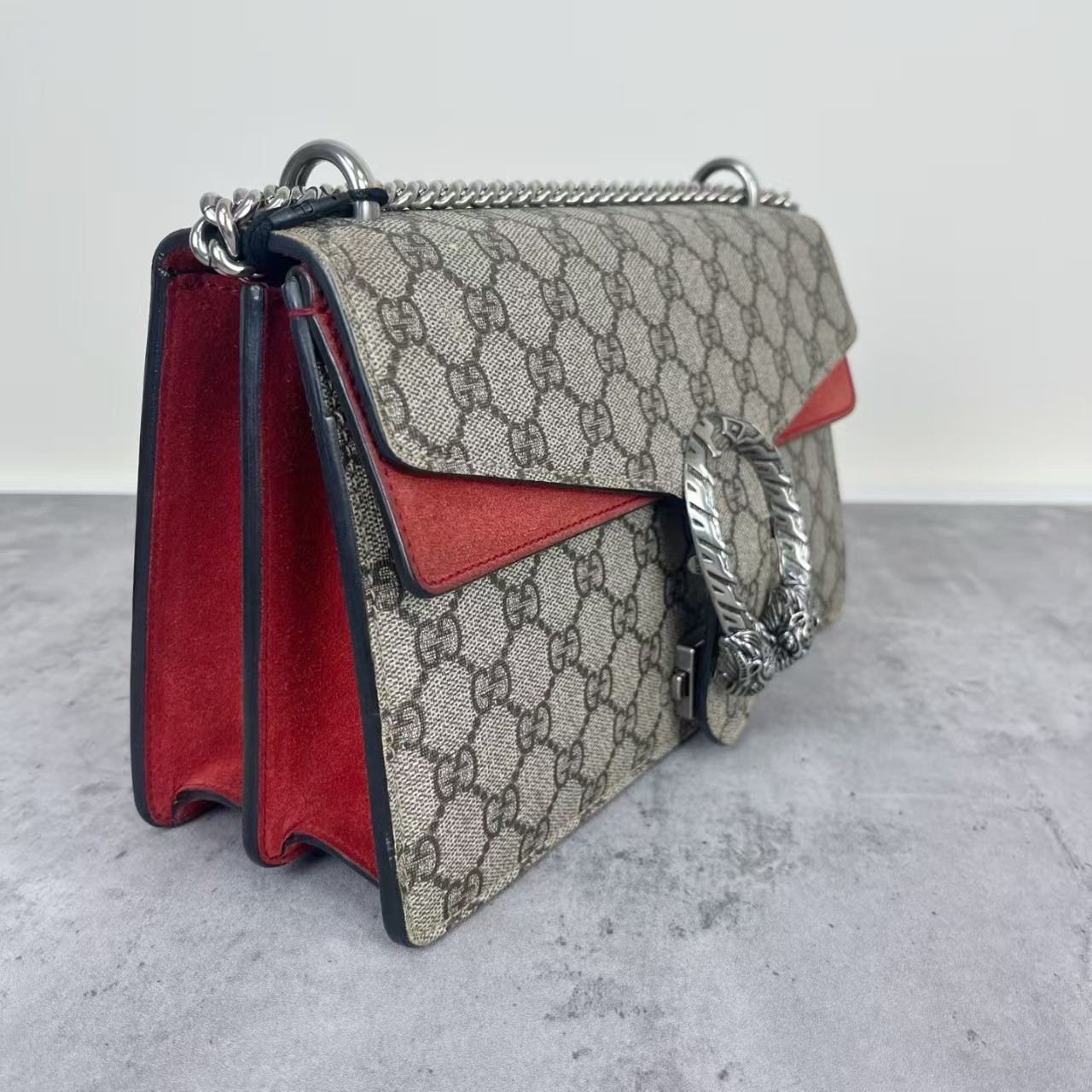 Dionysus Medium Red GG Supreme Shoulder Crossbody Bag