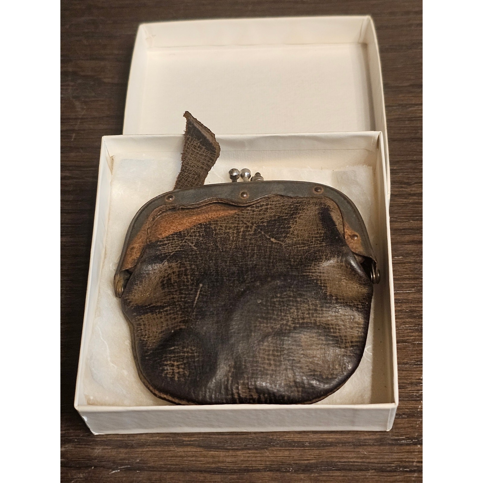 Antique Vintage Distressed Leather Double Kiss Clasp Coin Purse Pouch