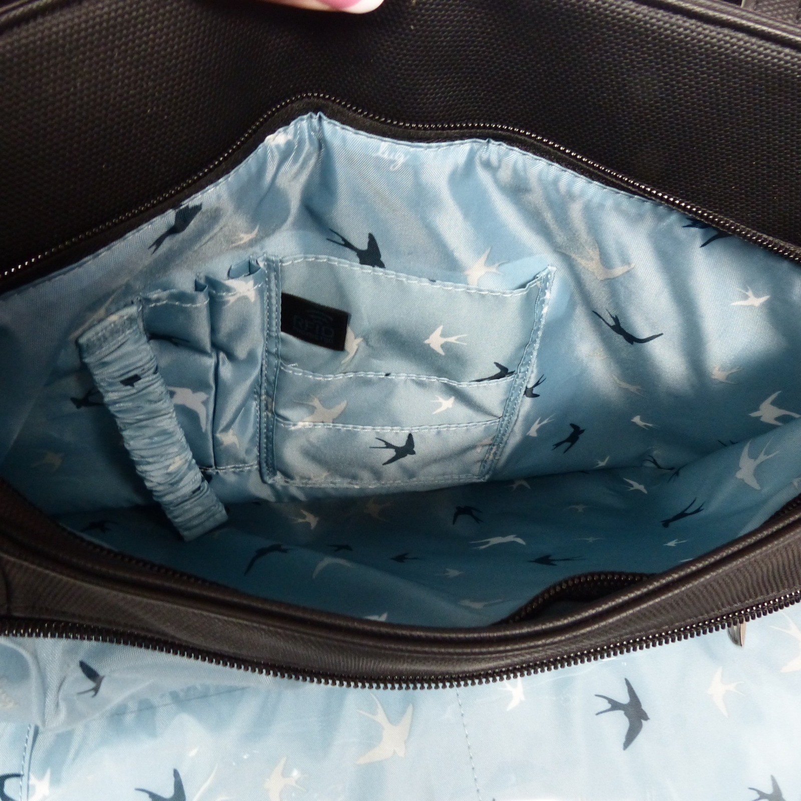 LUG Matte Luxe Large Quilted Tote Tempo Black Ice Pop Rainbow Stitch Tote Bag