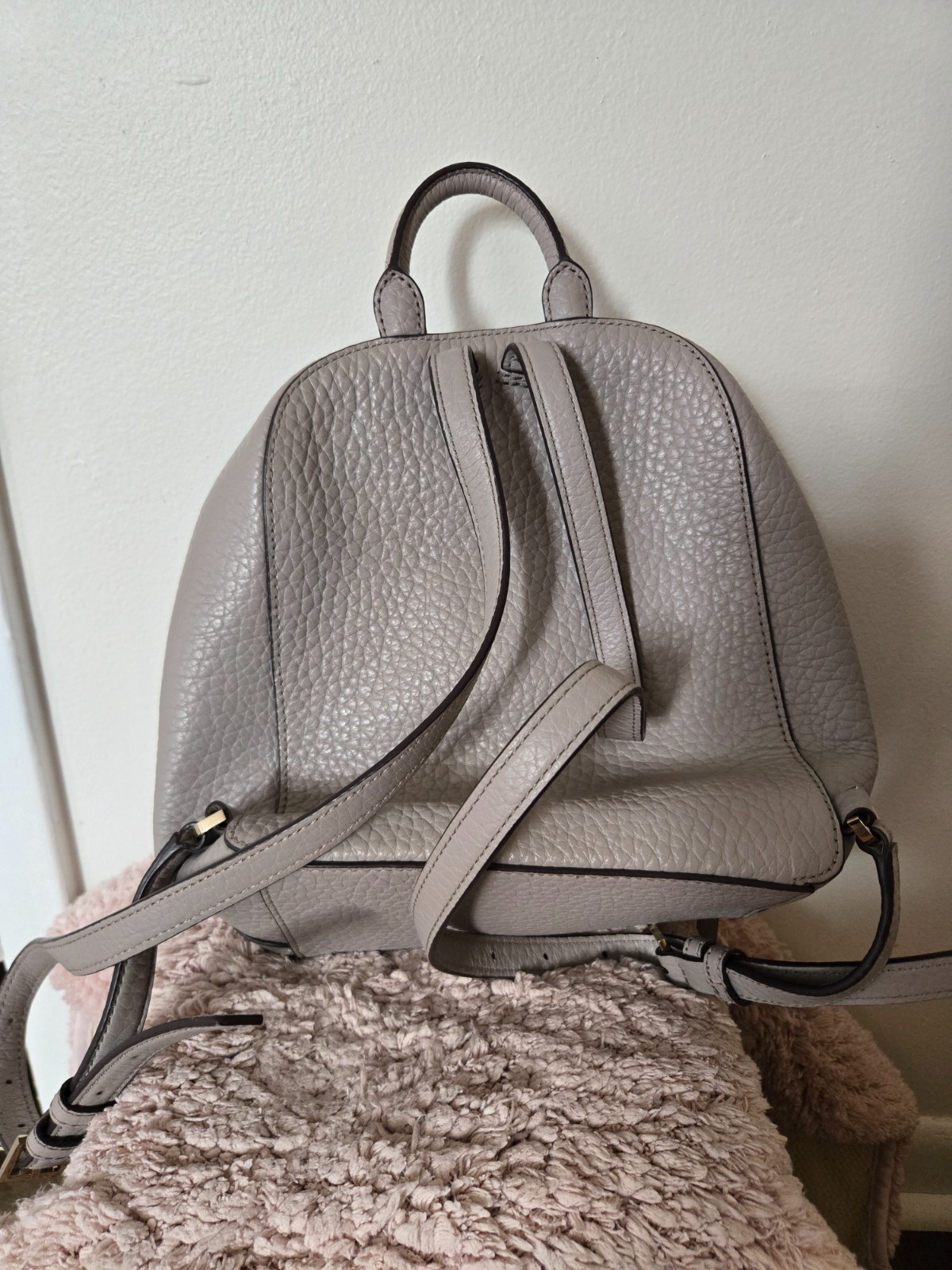 Kate Spade New York Caden Carter Soft Taupe Light Gray Backpack PERFECT!