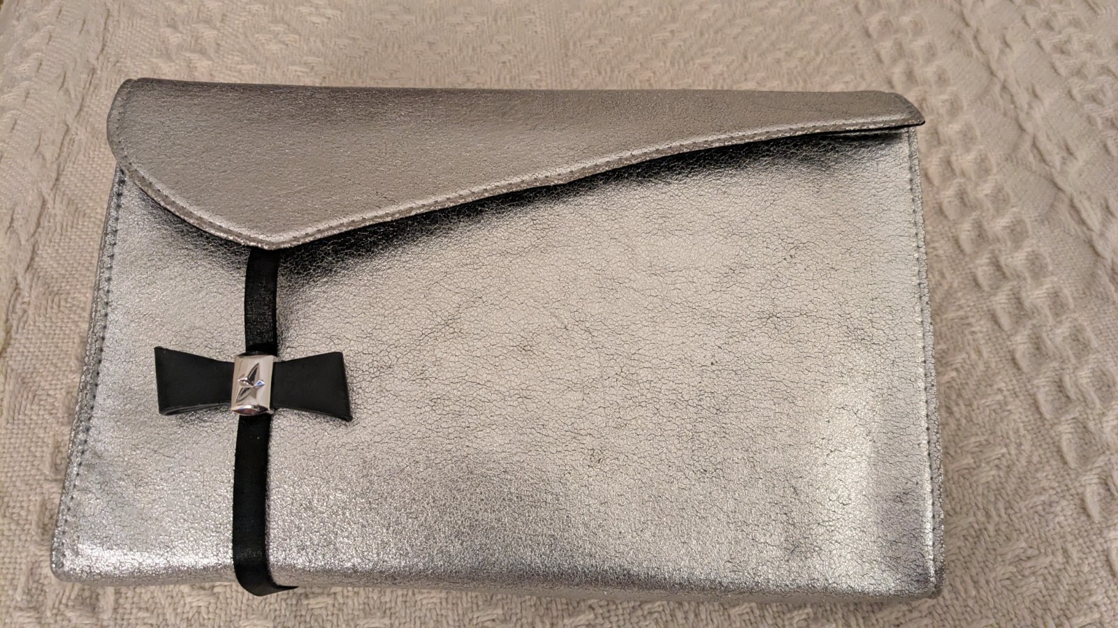 Thierry Mugler Angel silver clutch bag