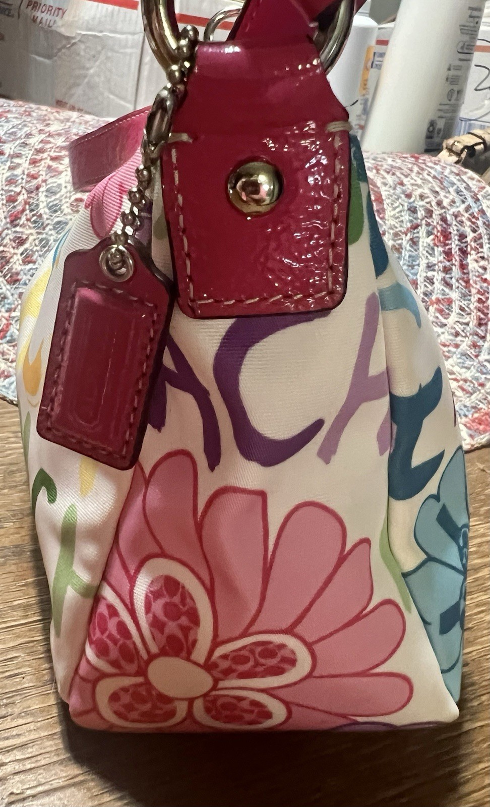 Vtg Coach Y2k Hampton Scribble Poppy Hobo Bag Purse Handbag Charm Multicolor