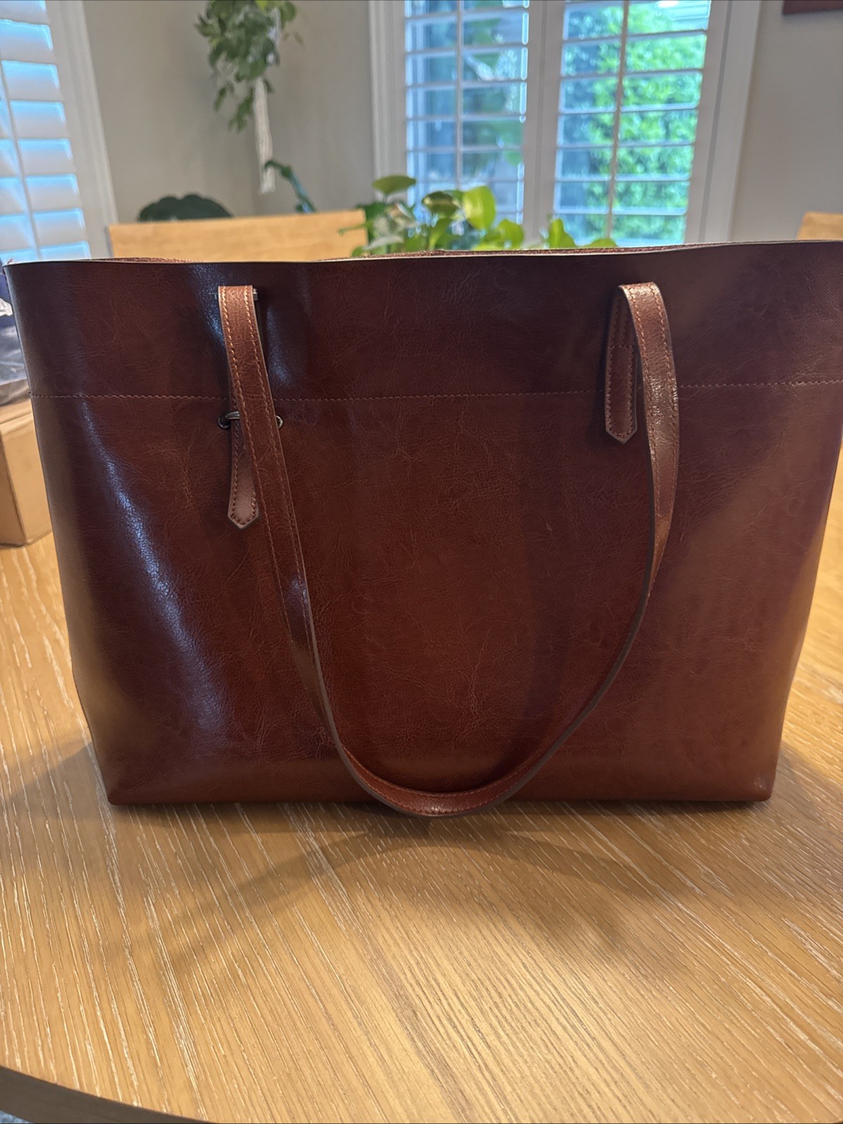 Kattee Leather Brown Tote Bag Zip Top Lined Inner Pockets Shoulder Strap