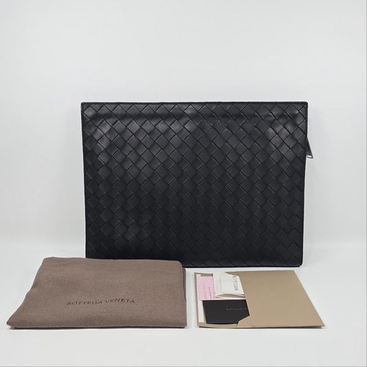 100% Authentic Bottega Veneta Intrecciato Leather Clutch Bag