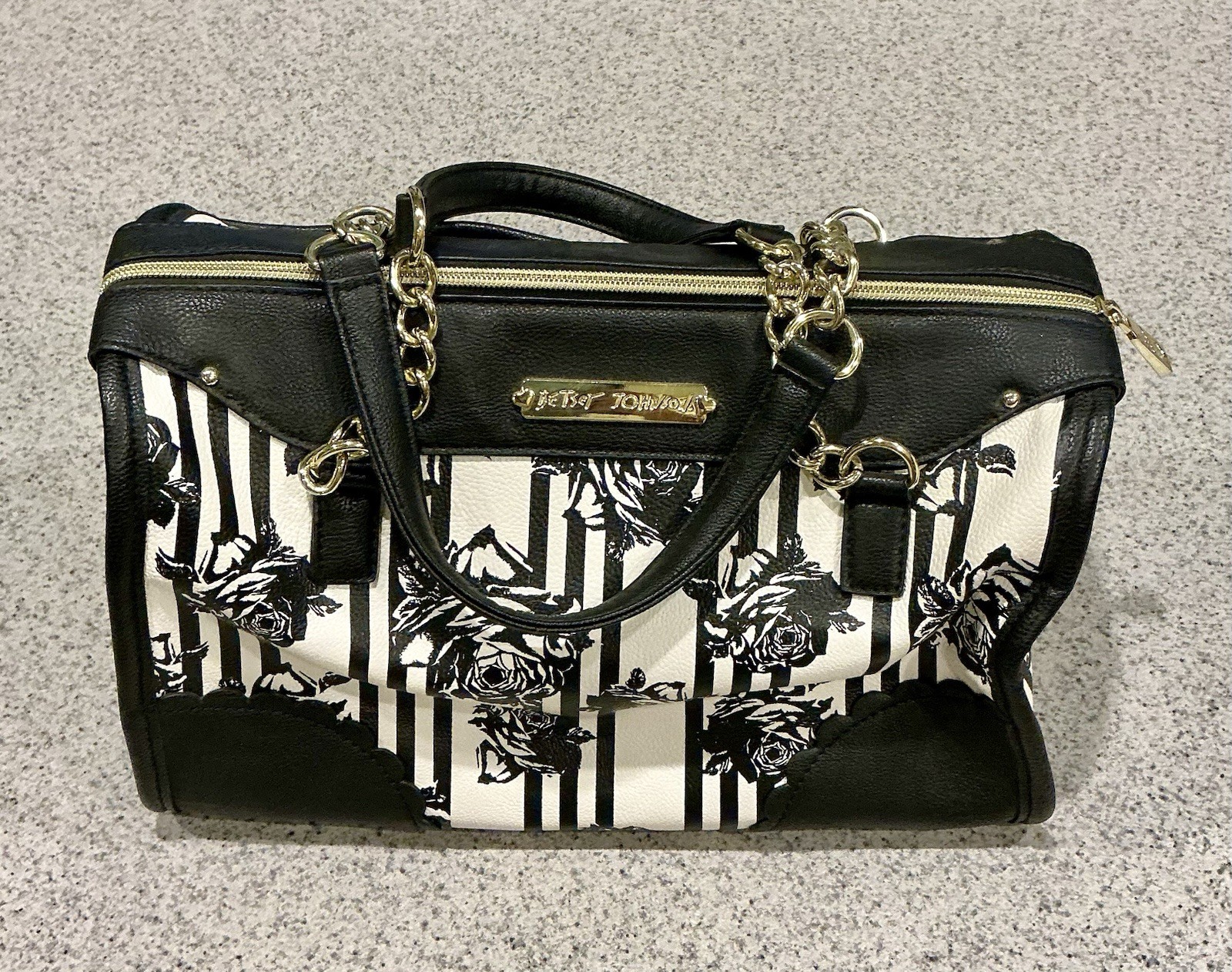 Betsey Johnson Purse Black Rose White Striped With A Bow + Necklace & Earrings