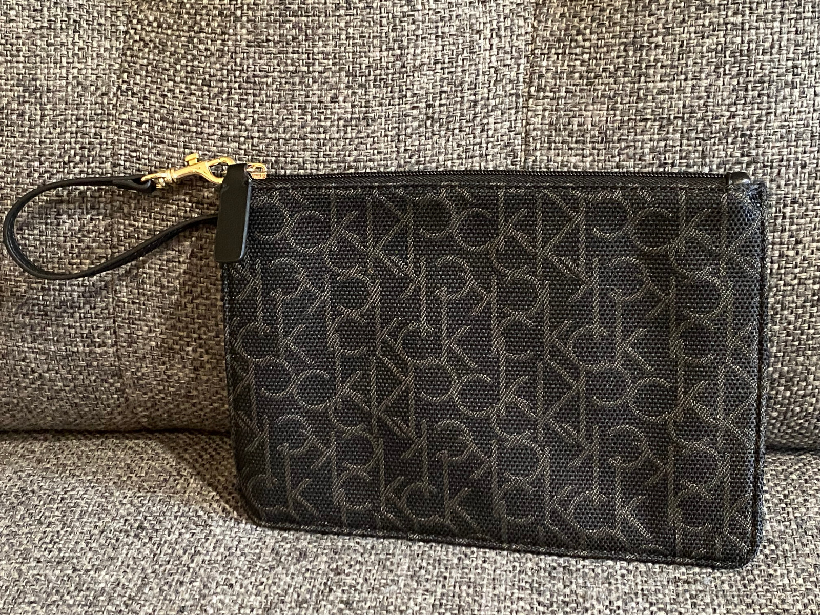 Calvin Klein Signature Monogram BLACK Zip Clutch Wristlet – 9″ x 6.5″