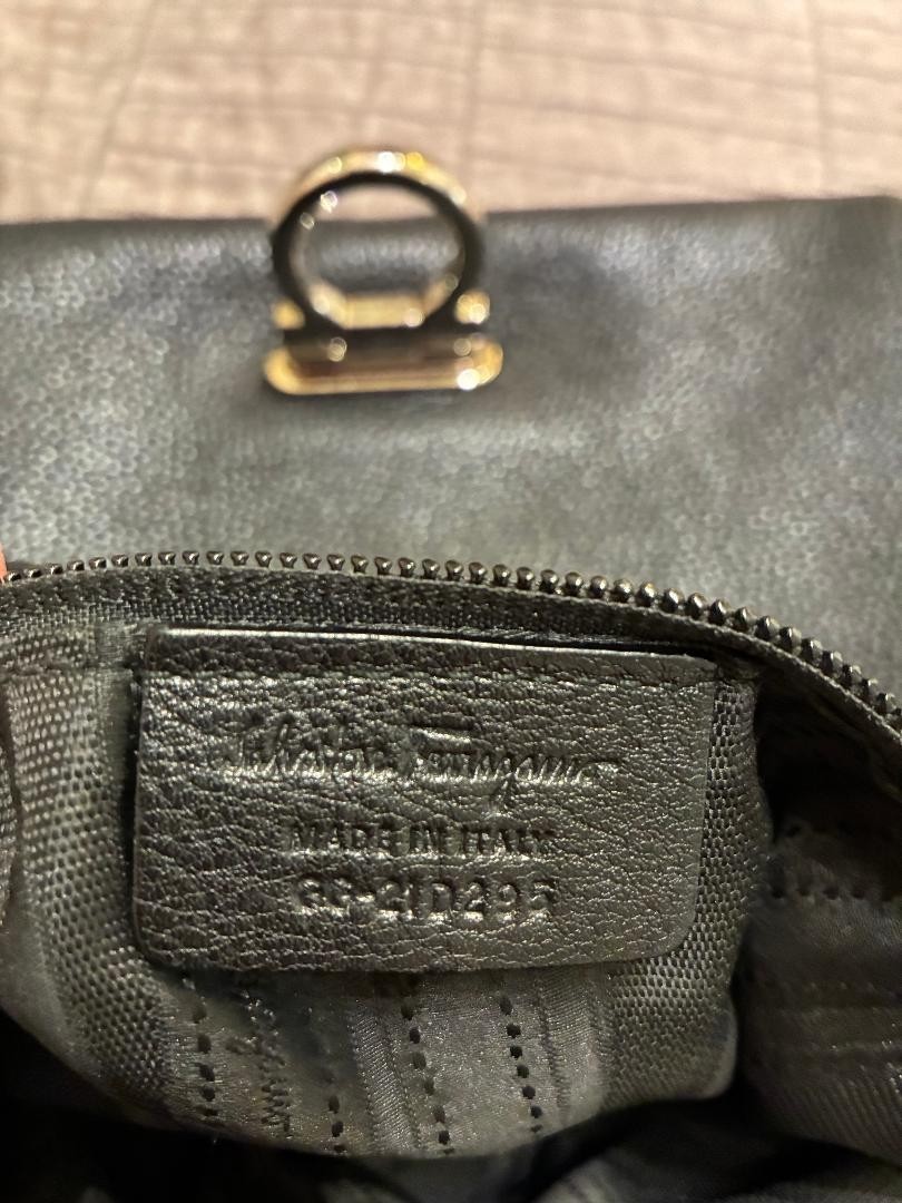 Salvatore Ferragamo Sofia hobo handbag in black pebbled leather