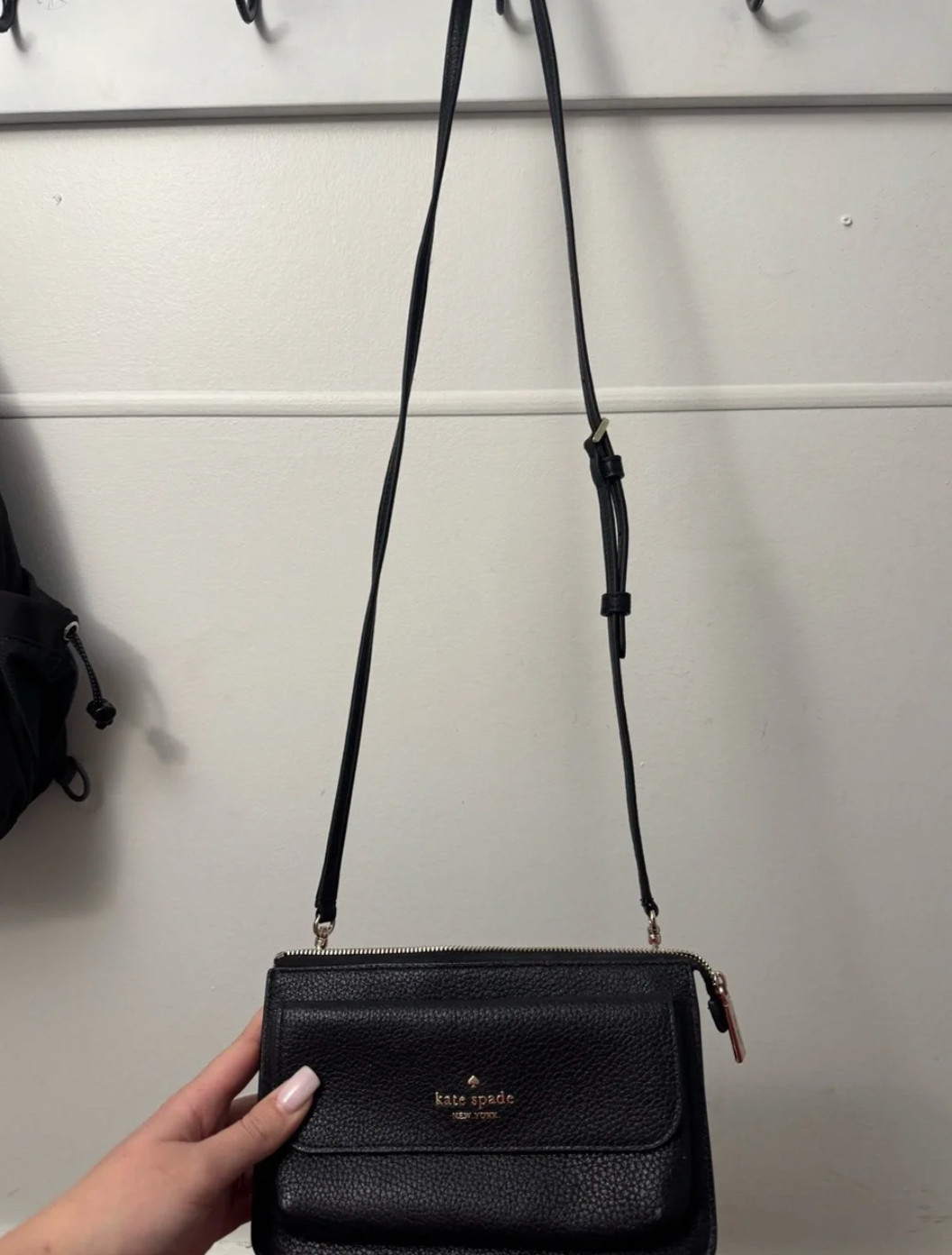 Kate Spade New York Leila Small Flap Crossbody Pebbled Leather Black K8284 New