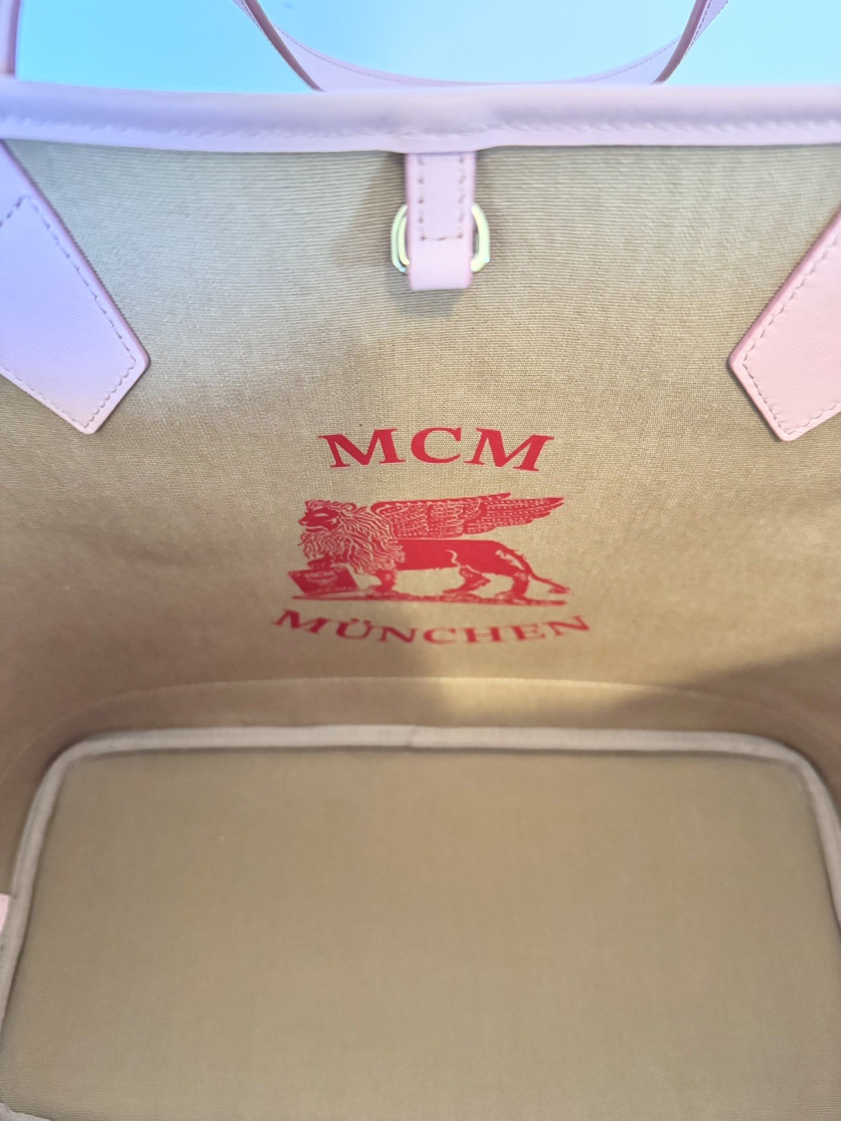 MCM Liz Shopper Medium Tote Bag Reversible in Pink Leather Visetos (Brand New)