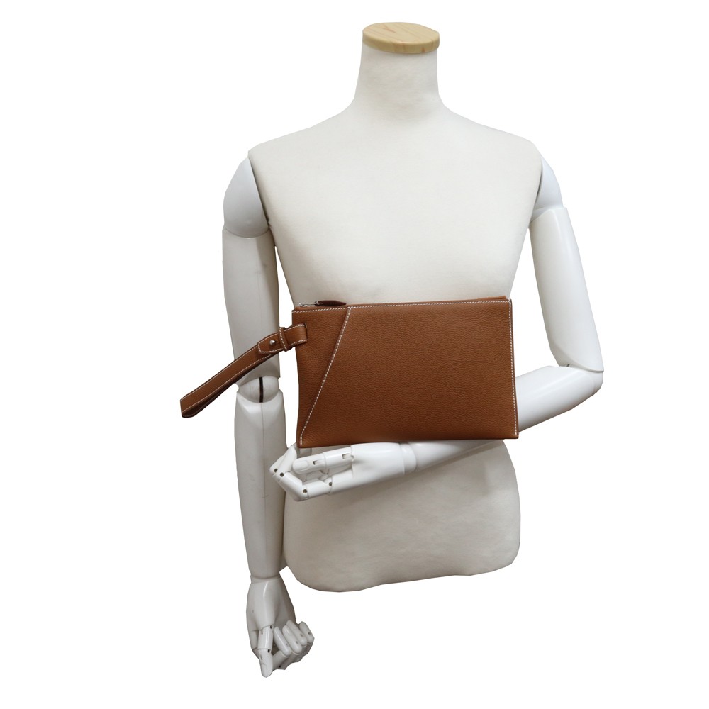HERMES Cabas Vertige 24 Pouch Togo calfskin, Gold