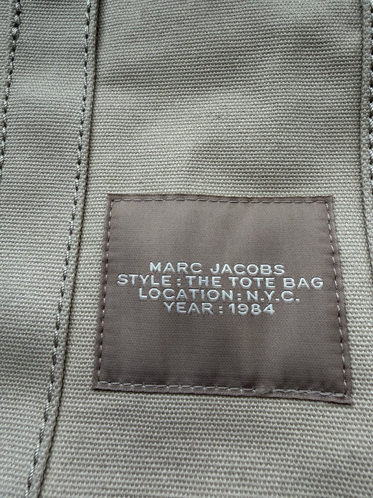 Authentic Marc Jacobs The Tote Bag PM Small Beige Canvas Top Handle No Strap