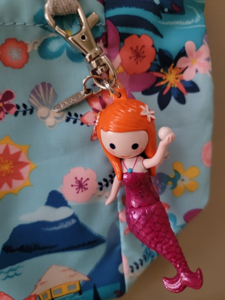 Le Sportsac Disney It’s a Small World Tahitian Dream Mermaid Tote Bag Blue