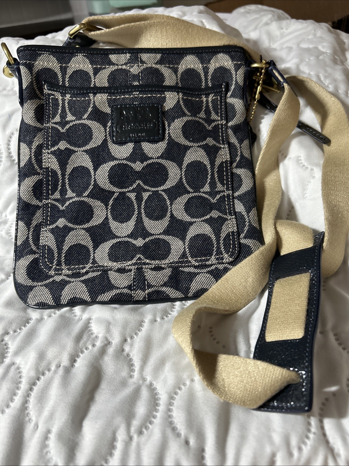 Coach Signature Slim Canvas Tan/Navy CrossbodyHorse & Carriage Embossed Logo BE