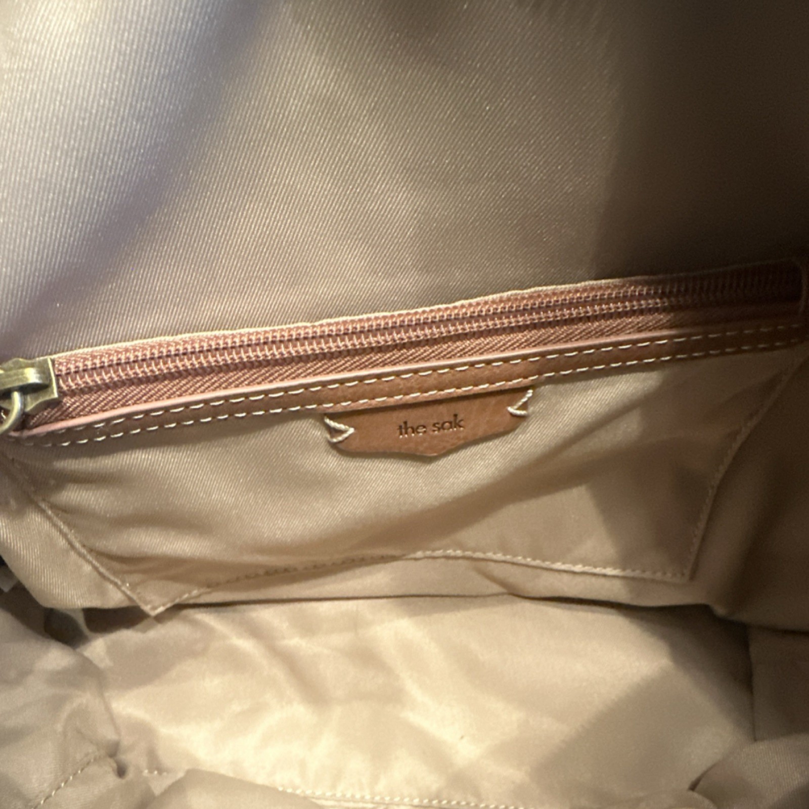 The Sak Purse Olive Green Suede Leather Handbag Brown Strap Zip Pocket Shoulder