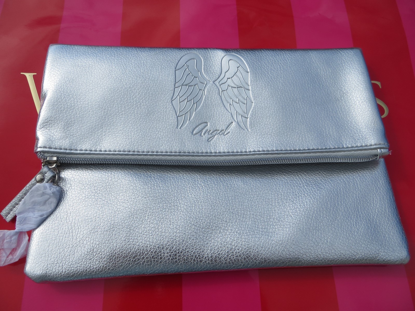 NEW – Victoria’s Secret Angel Silver Clutch