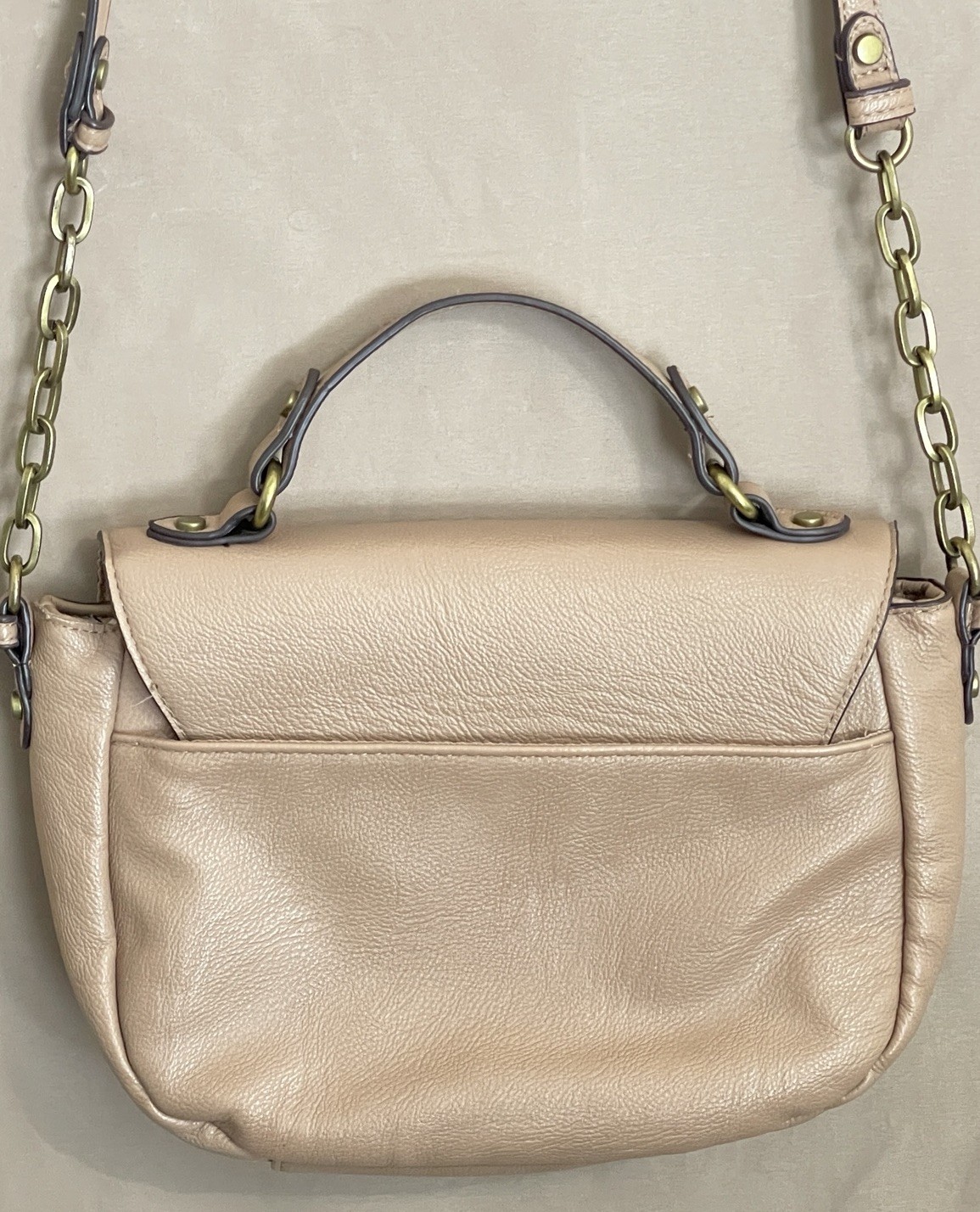MERONA Beige Faux Leather Satchel Crossbody/Shoulder Bag Handbag Purse Gold-Tone