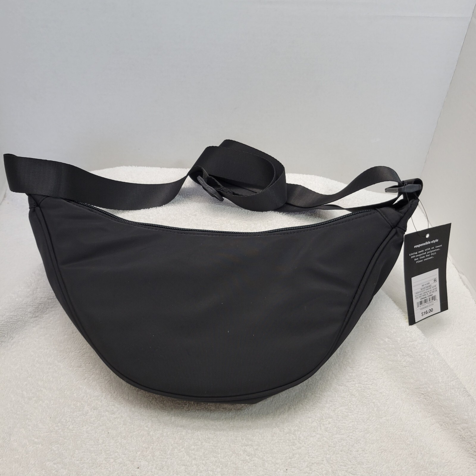 Art Class Black Convertible Fanny Pack / Crossbody / Shoulder Bag New With Tags