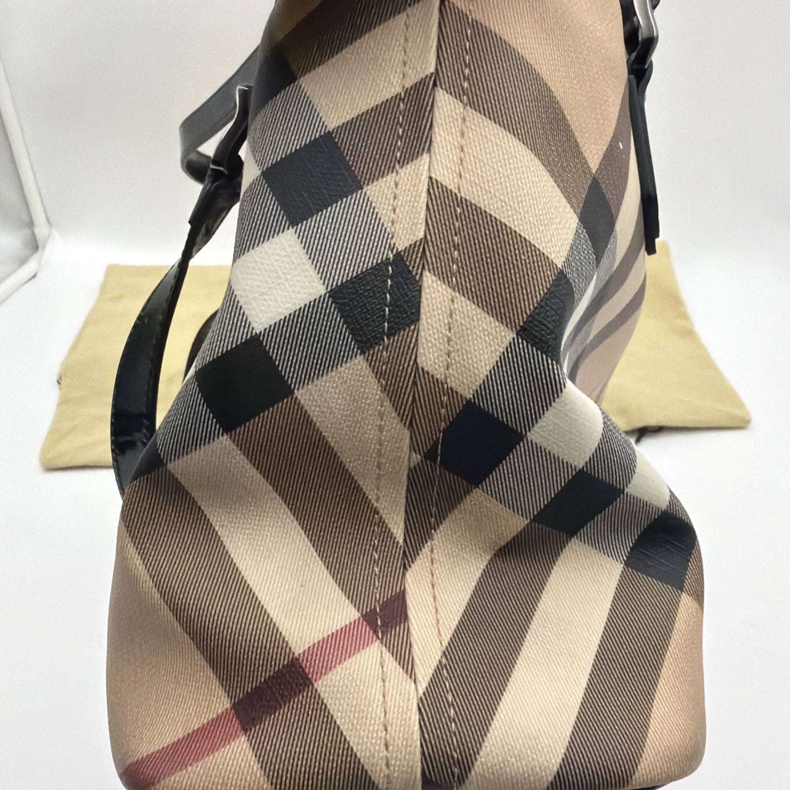 Burberry Super Nova Tote Check Plaid Black Patent Leather Shoulder Bag Purse