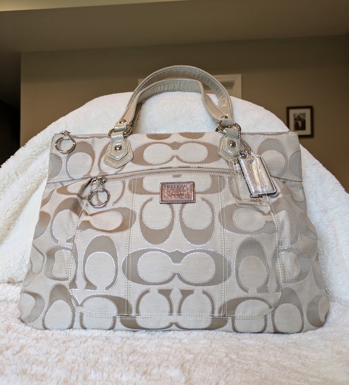 COACH 17890 POPPY Signature Metallic Lurex GLAM TOTE Shoulder Bag Khaki Silver