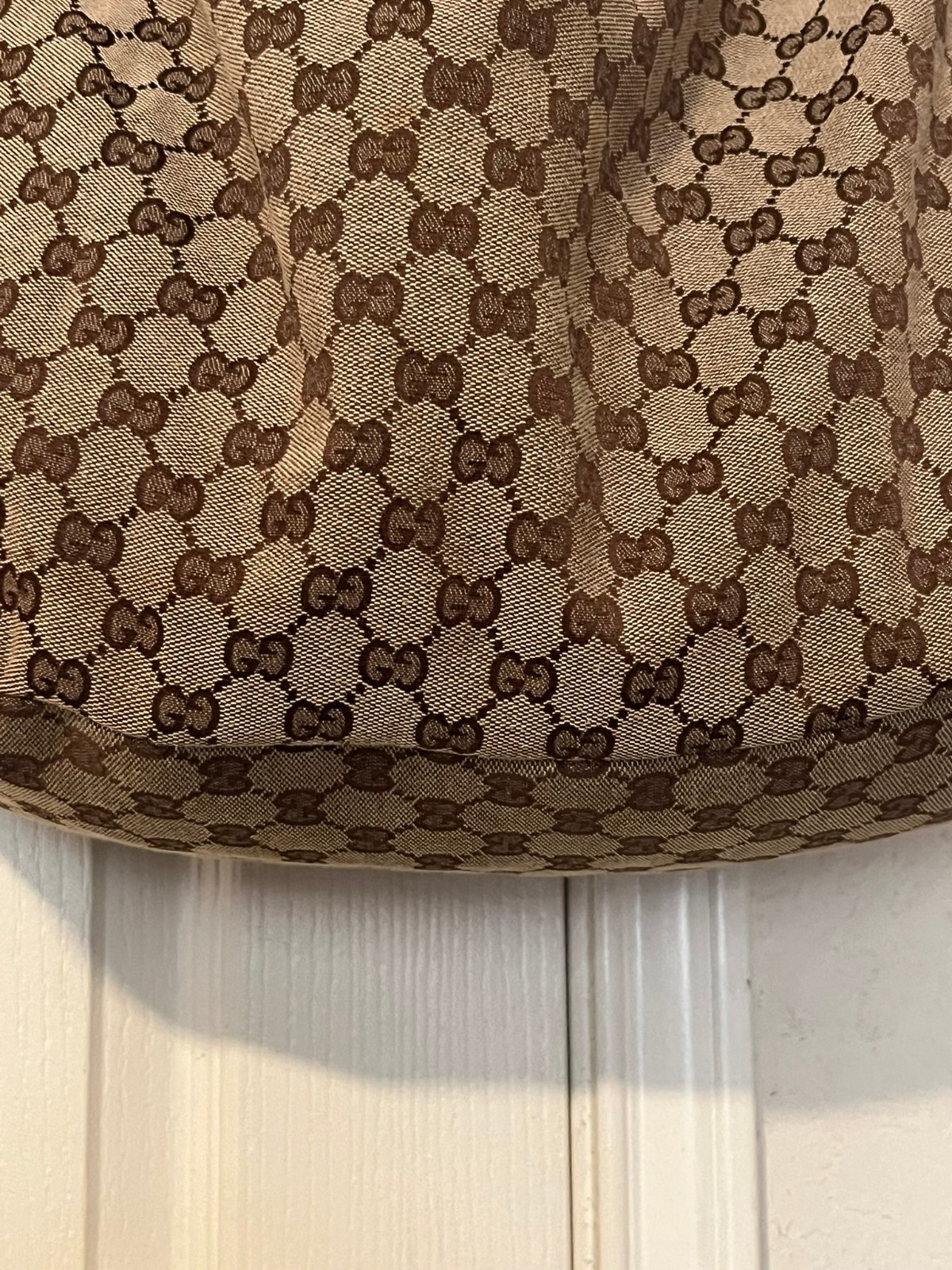 Authentic Gucci Large Horsebit Hobo GG Beige Monogram Canvas Leather Trim 114900