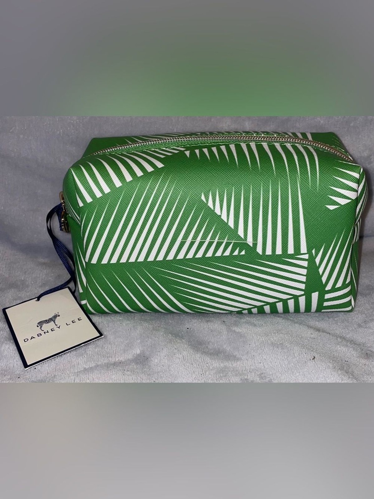 Dabney Lee NWT Green Palm Leaf Makeup Bag Palm Beach Travel Cosmetic Case Pouch