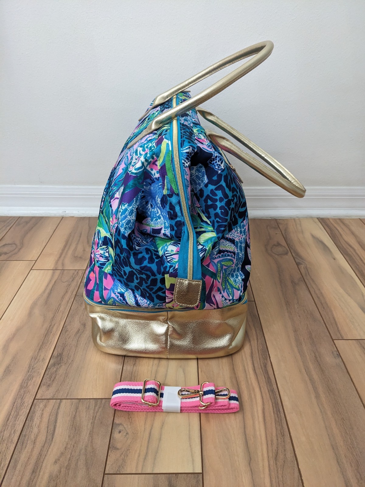 EUC! Lilly Pulitzer Weekender Bag In Pop Up Lilly’s Party Patch