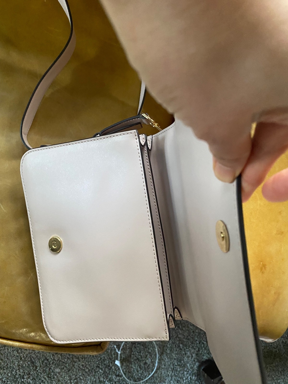 michael kors crossbody