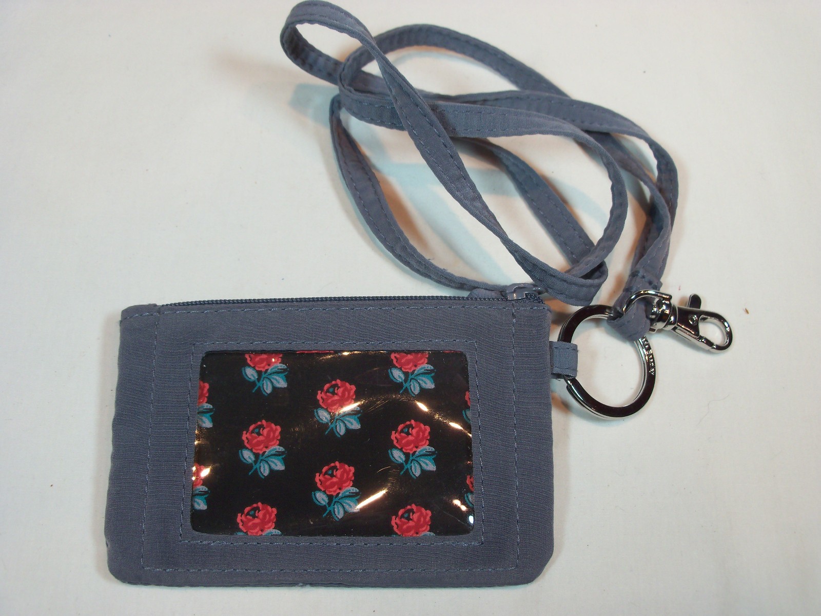 Vera Bradley ~ “Carbon Gray” ~ Ultralight Zip ID Case & Lanyard Set