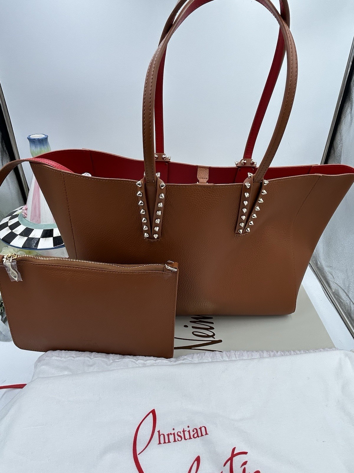 Women’s Christian Louboutin Cabata Tote Bag In Cuoio Brown Grain Calf Leather