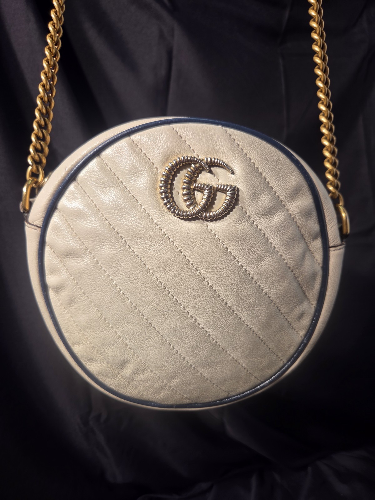 ​Gucci GG Marmont Mini Round Shoulder Bag – Cream White Leather – Authenticated